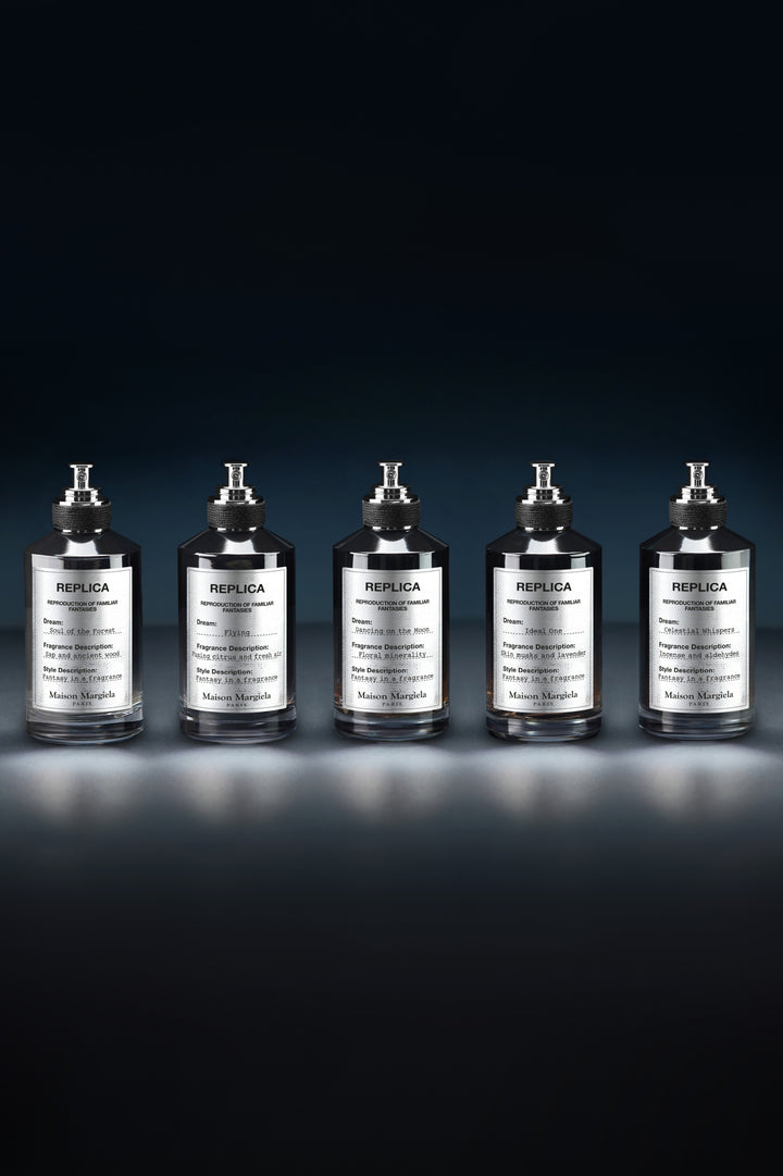 Replica Dancing on the Moon Eau de Parfum