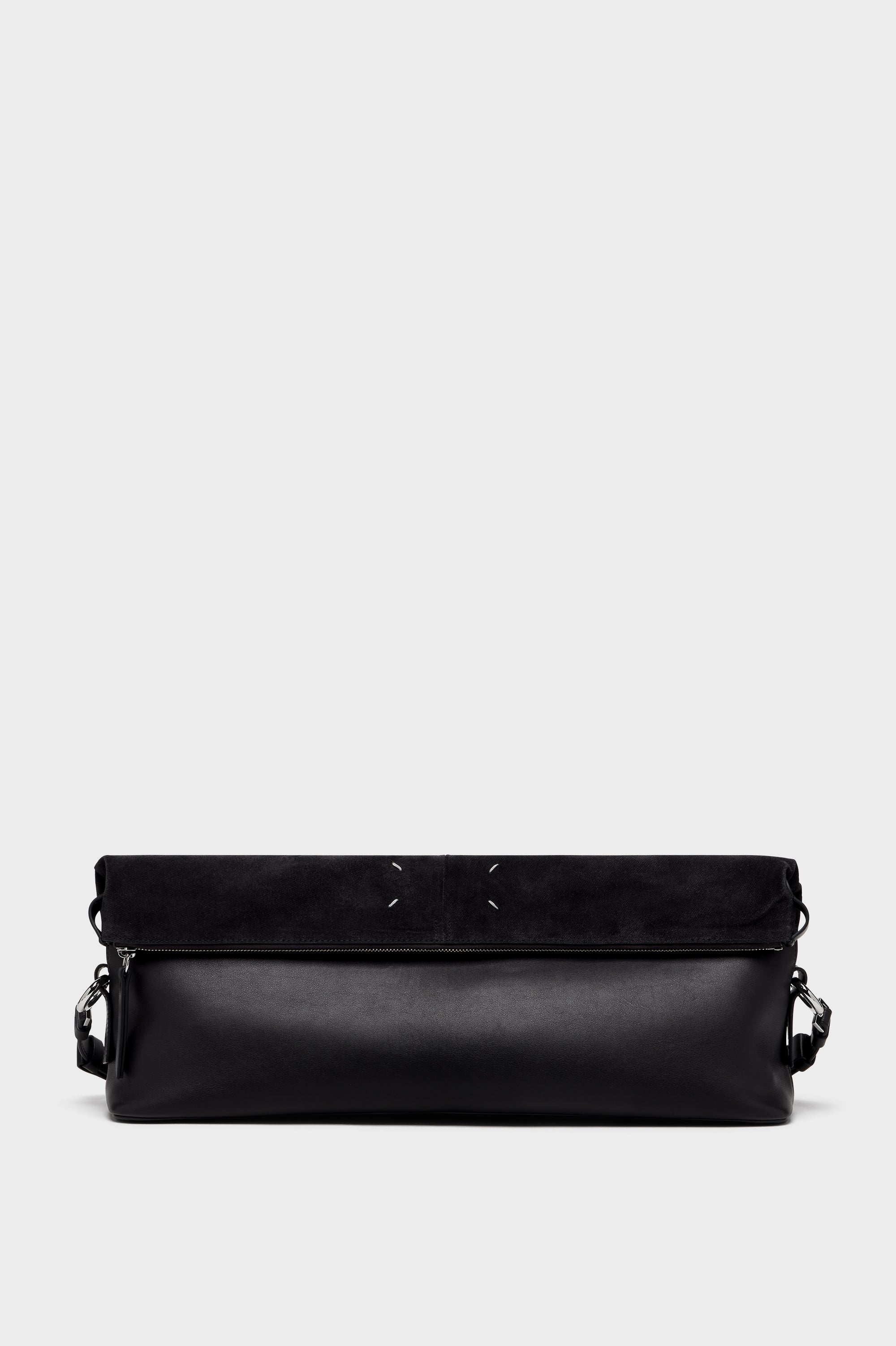 美波　フラッグ Designer Black 5AC Soft Pouch XL | Shop Online | Maison Margiela