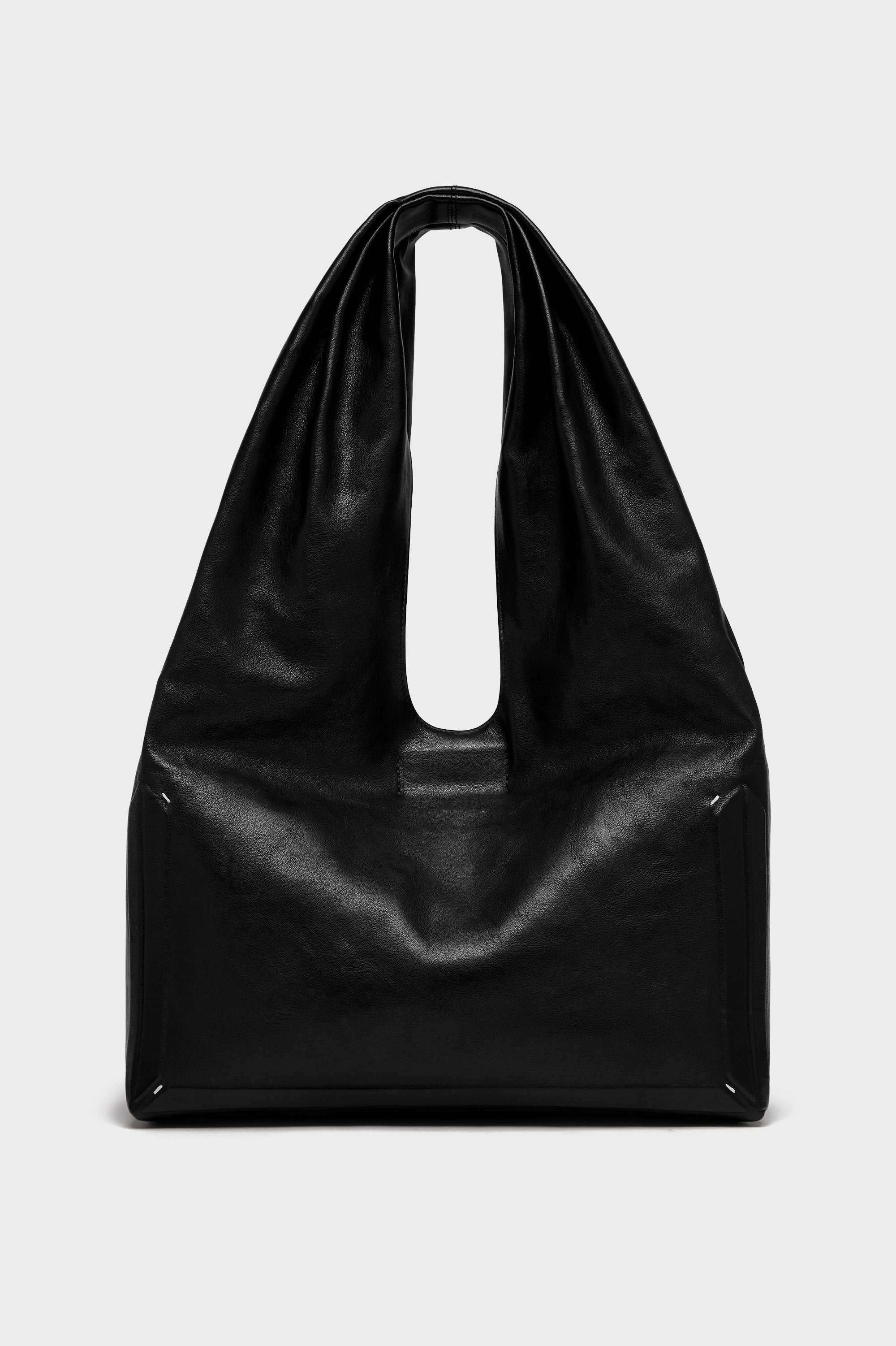 Maison Martin Margiela ×  レザーバッグ Designer BLACK Box Bag Medium | Shop Online | Maison Margiela