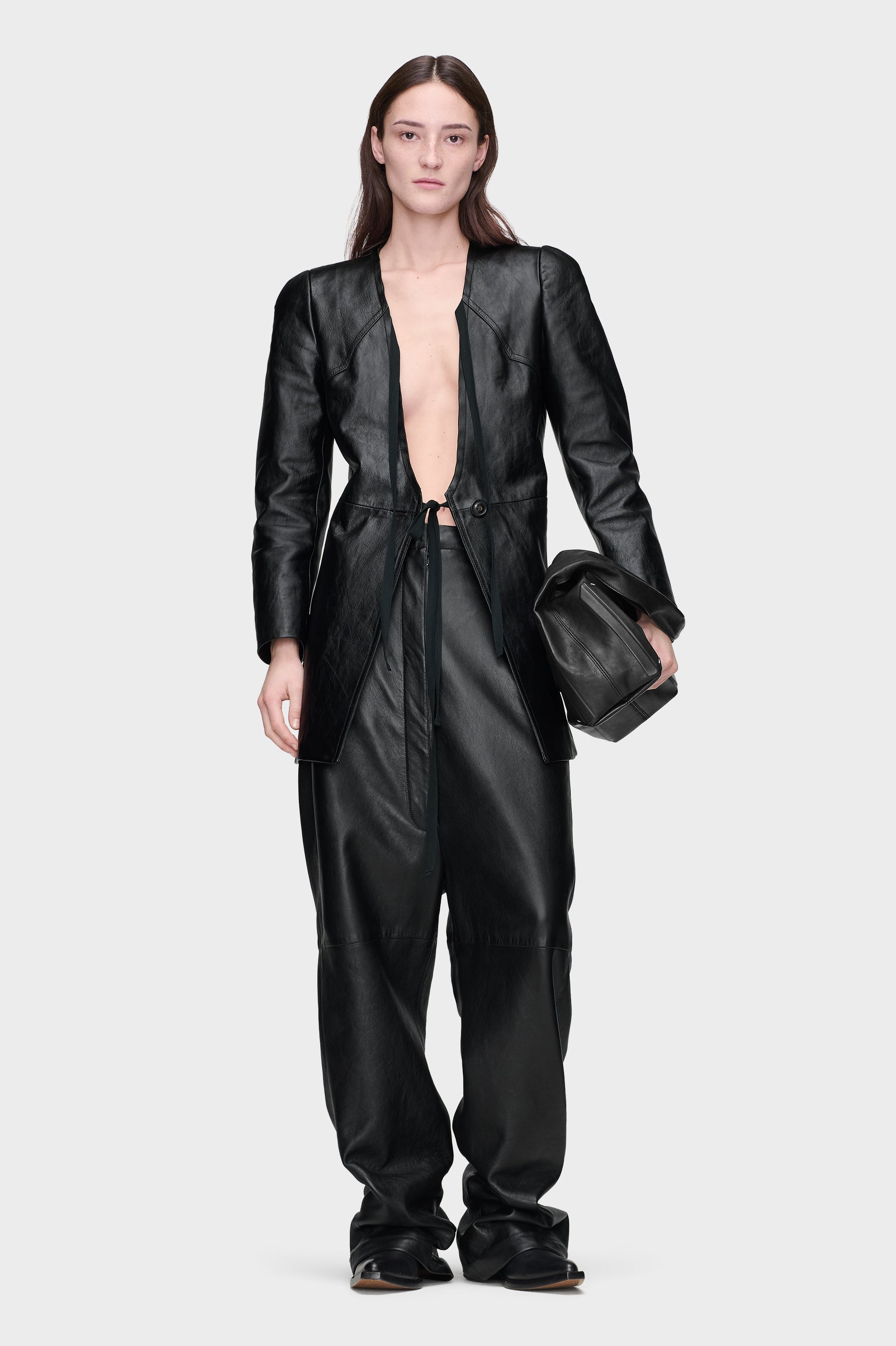 Designer BLACK Box Bag Medium | Shop Online | Maison Margiela