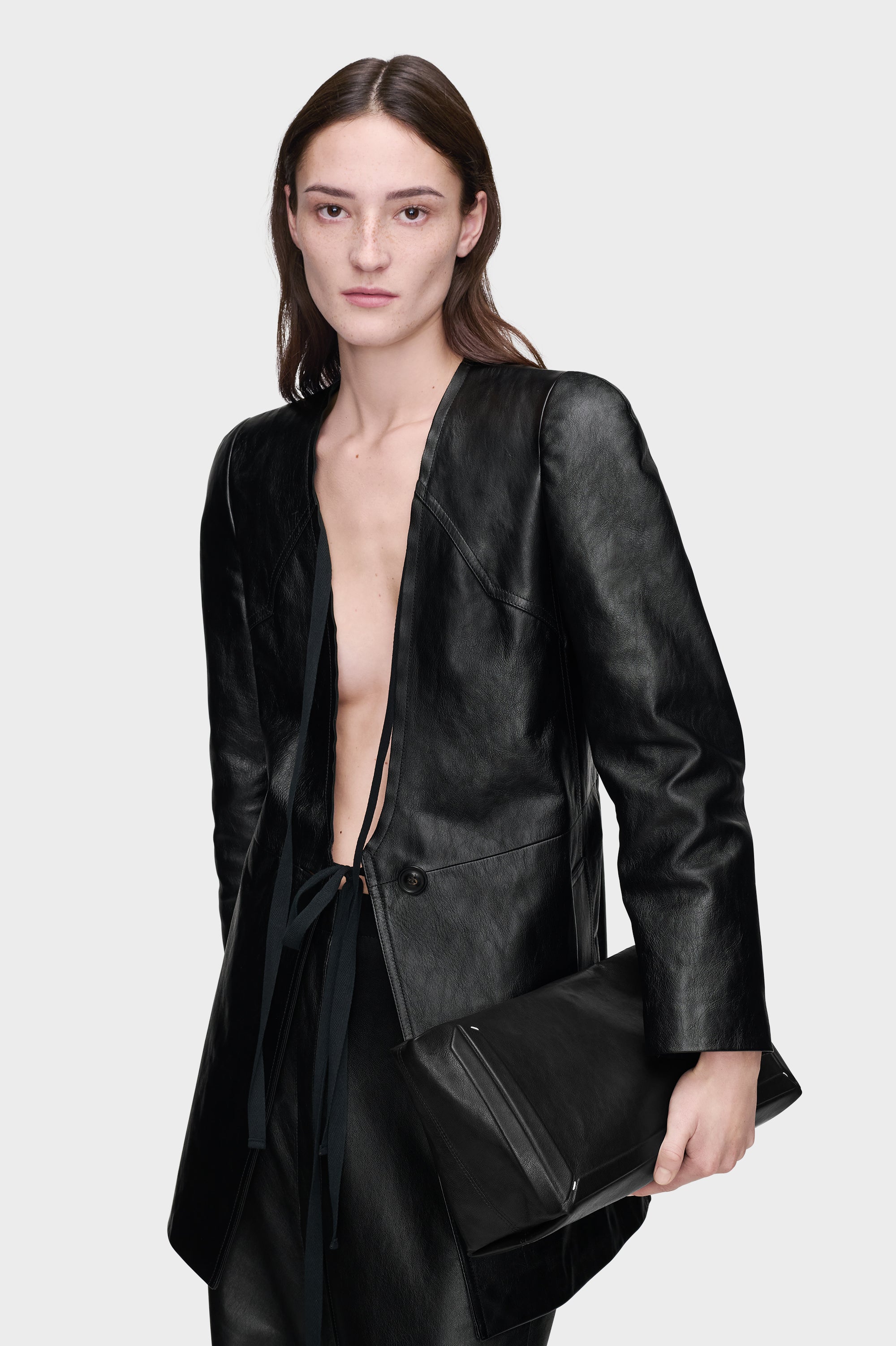 Designer BLACK Box Bag Medium | Shop Online | Maison Margiela