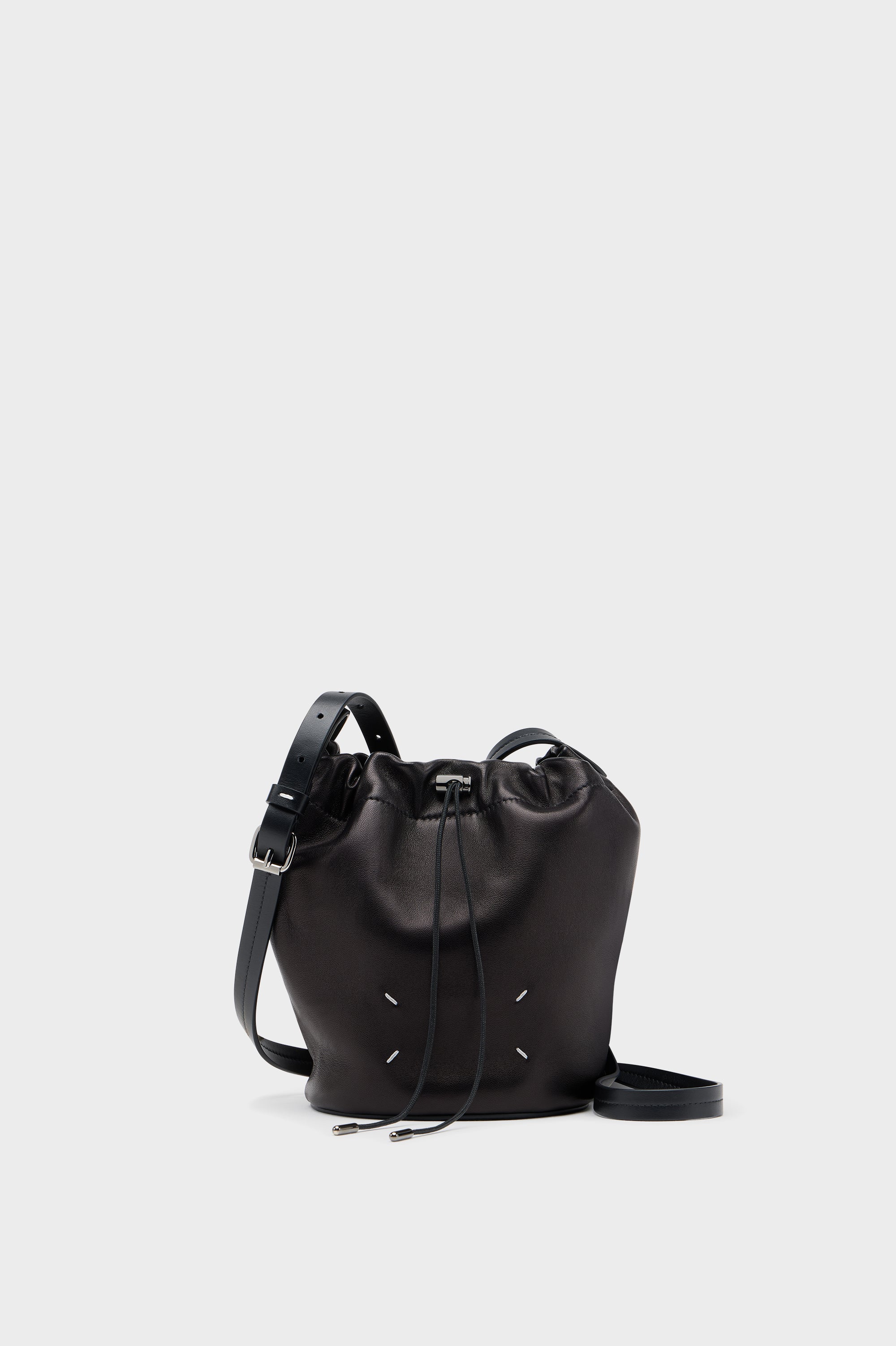 OLD GAP nylon/leather drawstring bag 黒 OLD GAP nylon/leather drawstring bag 黒 GARMENT LEATHER LETHER