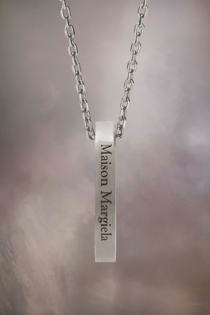 Logo ring necklace