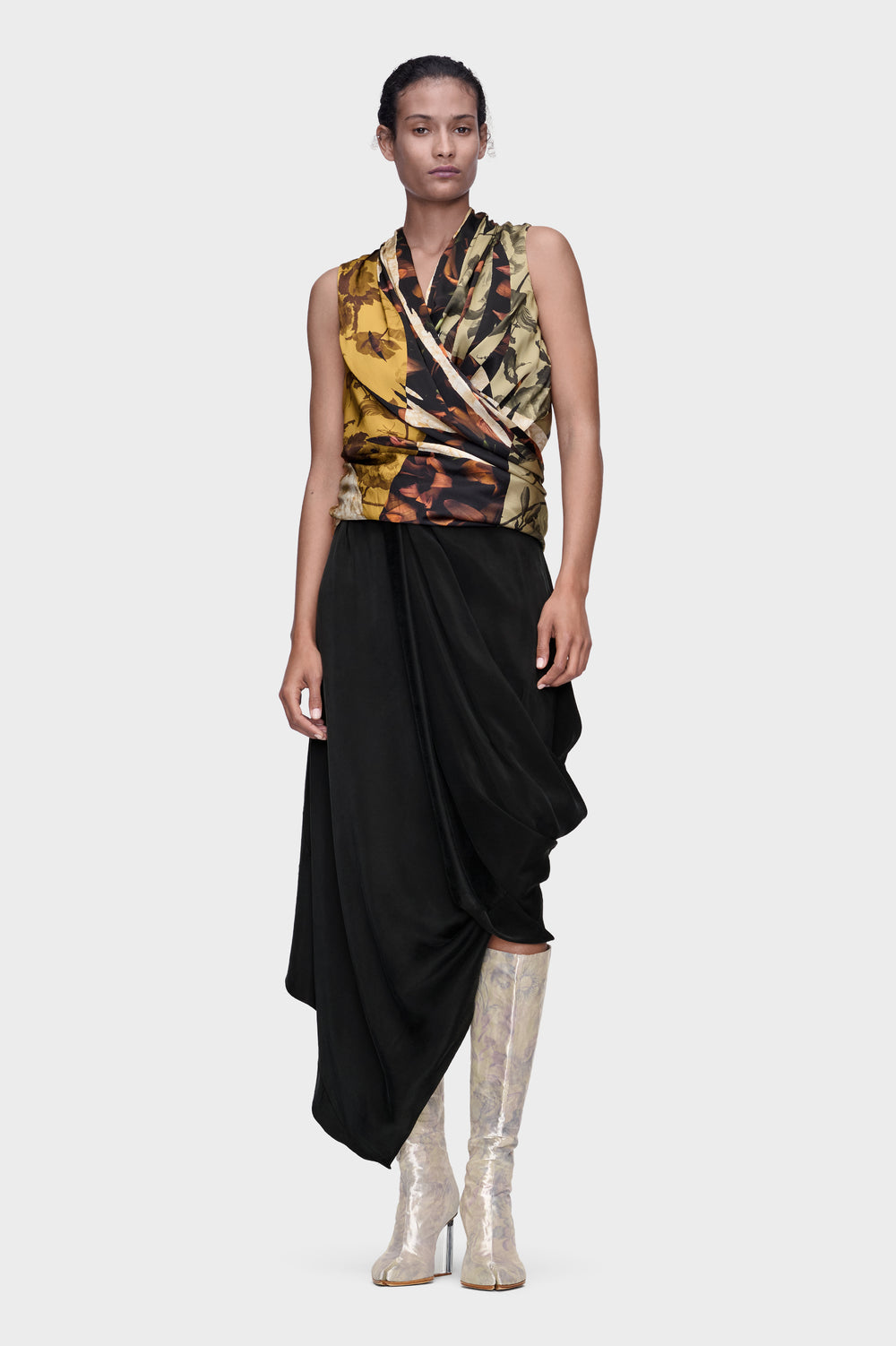 Maison Margiela تنورة ميدي ثنيات