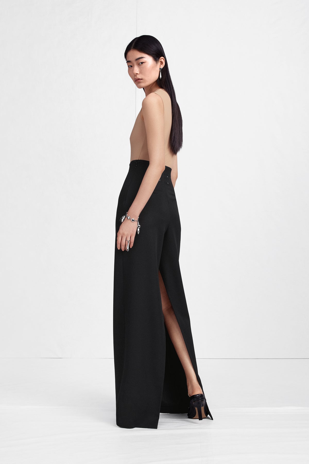 High-Waist Virgin Wool Column Skirt