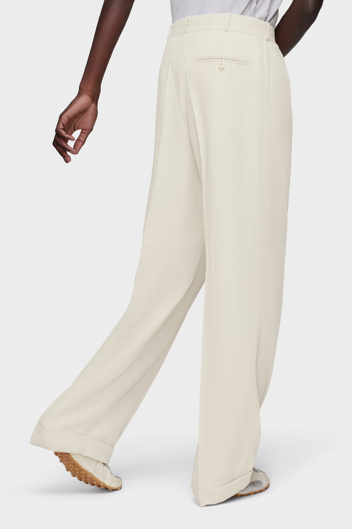 Pleated trousers