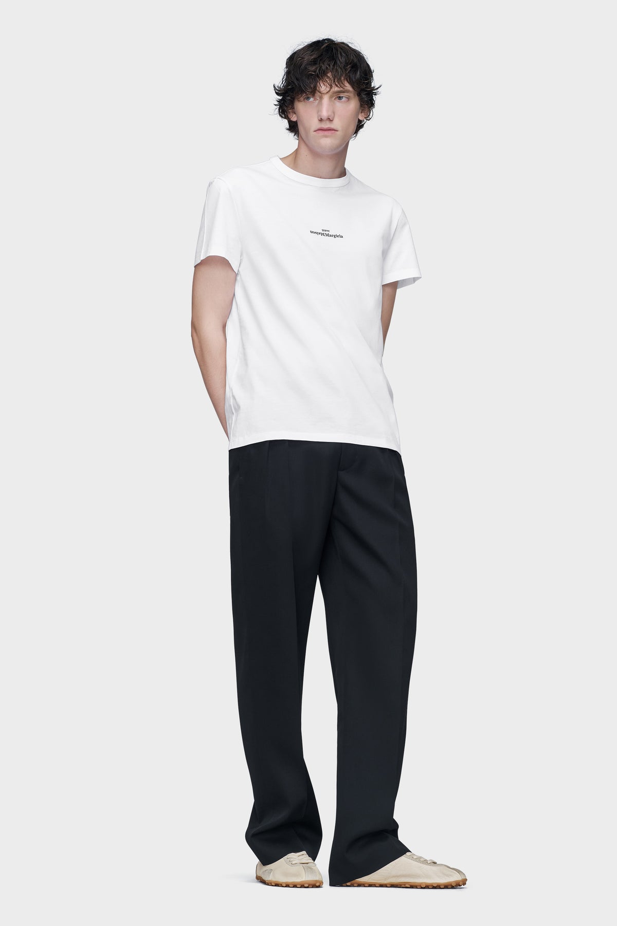 Anonymity of the lining trousers