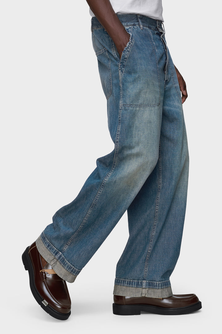 Wide-leg jeans