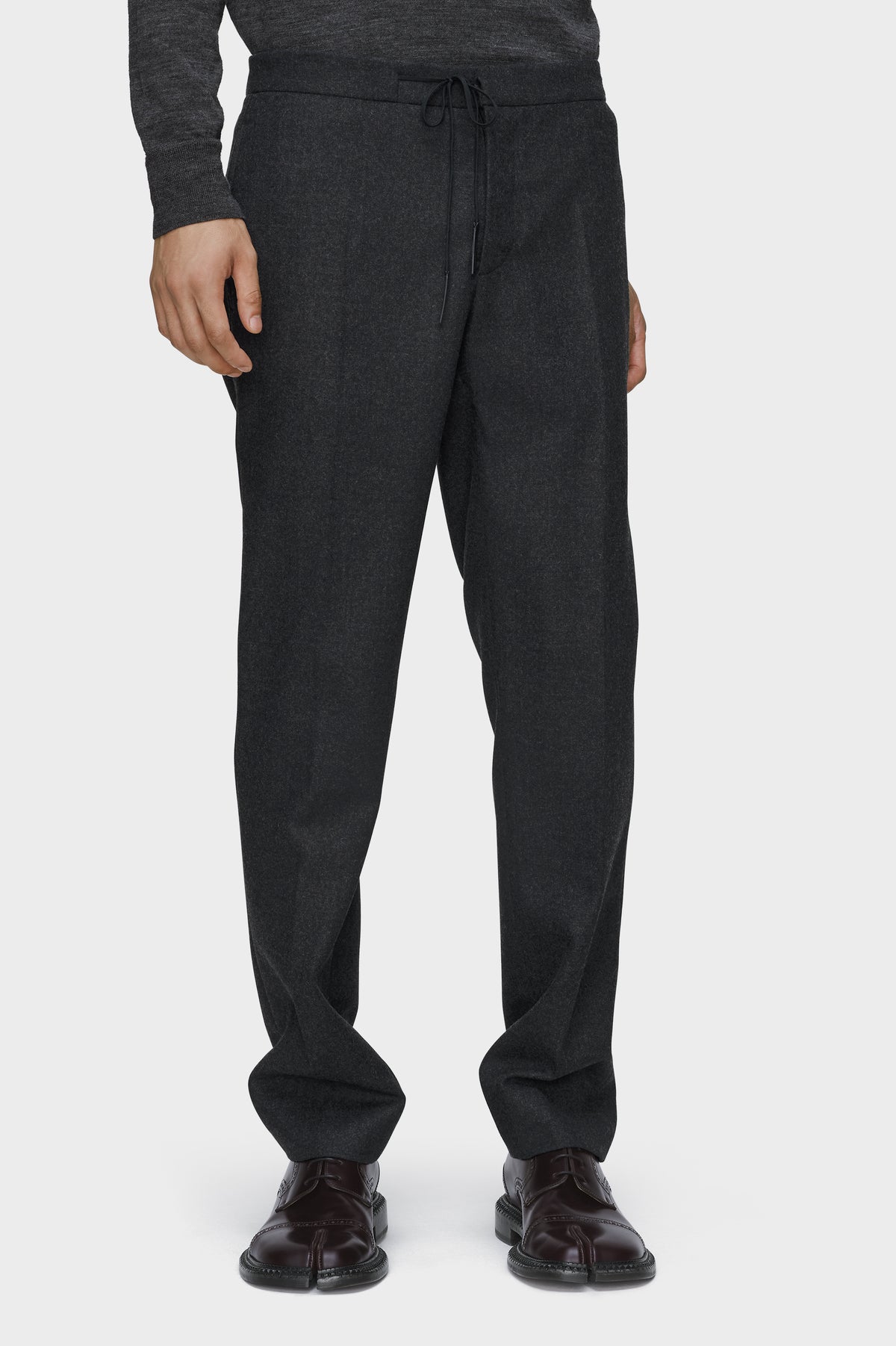 Drawstring wool trousers