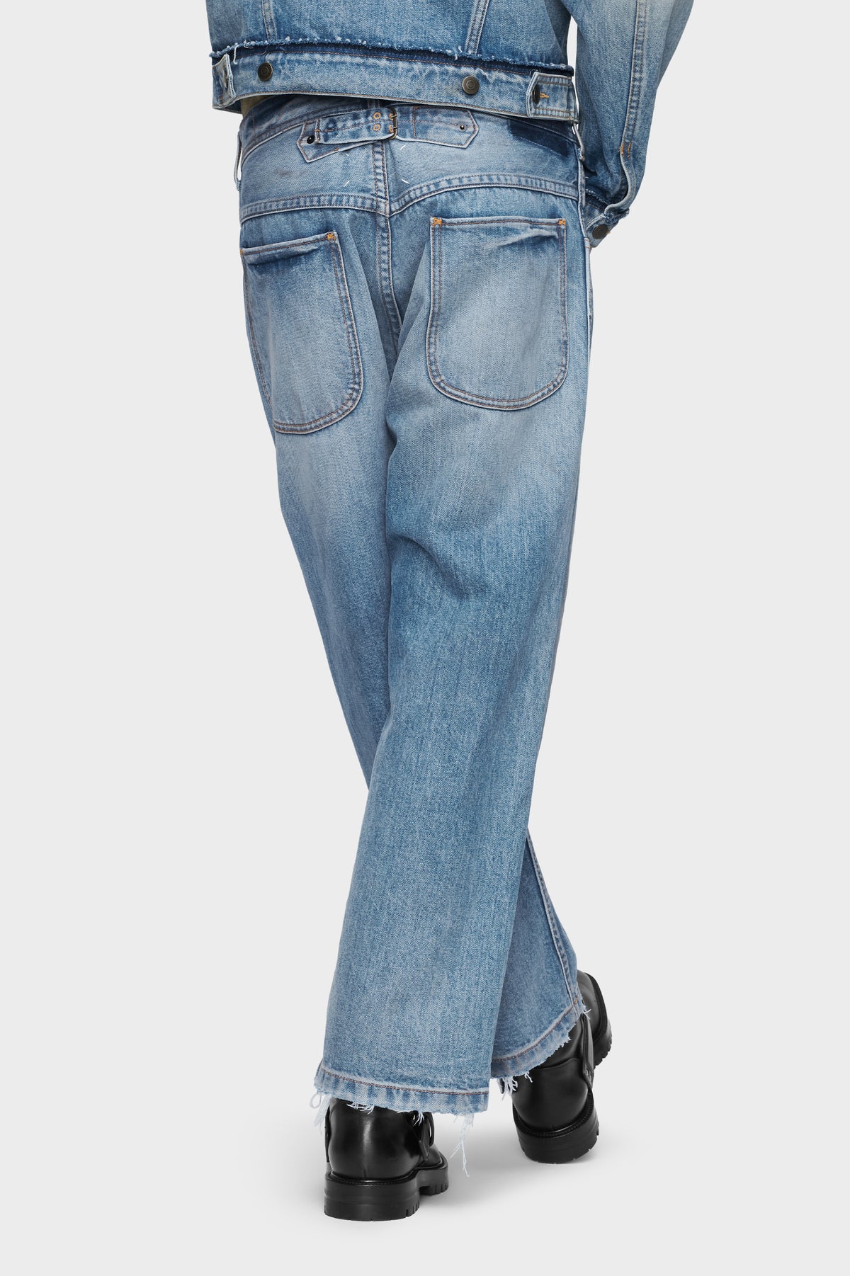 Straight-leg cropped jeans