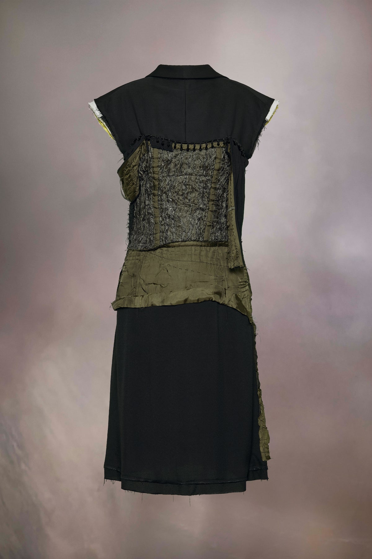 Décortiqué layer dress