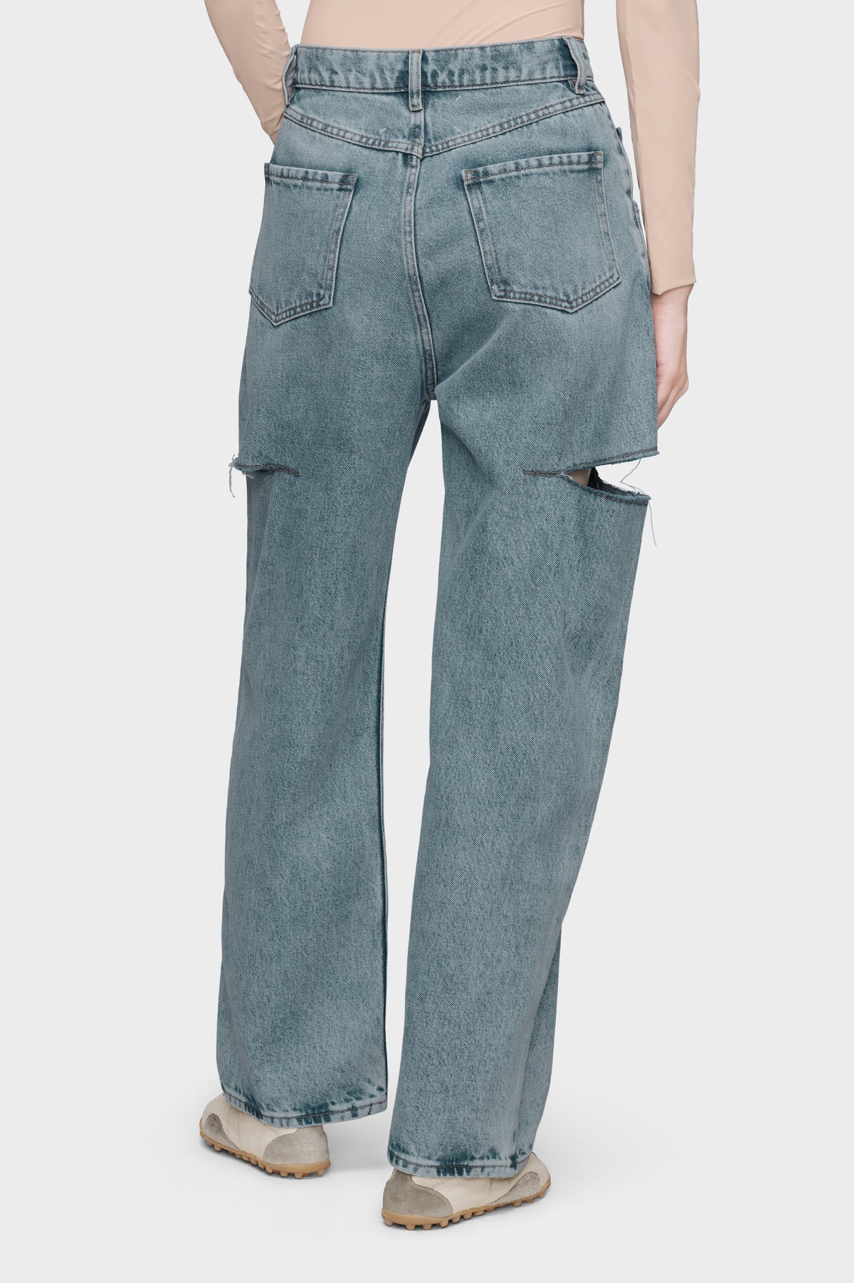 Denim jeans with slash details