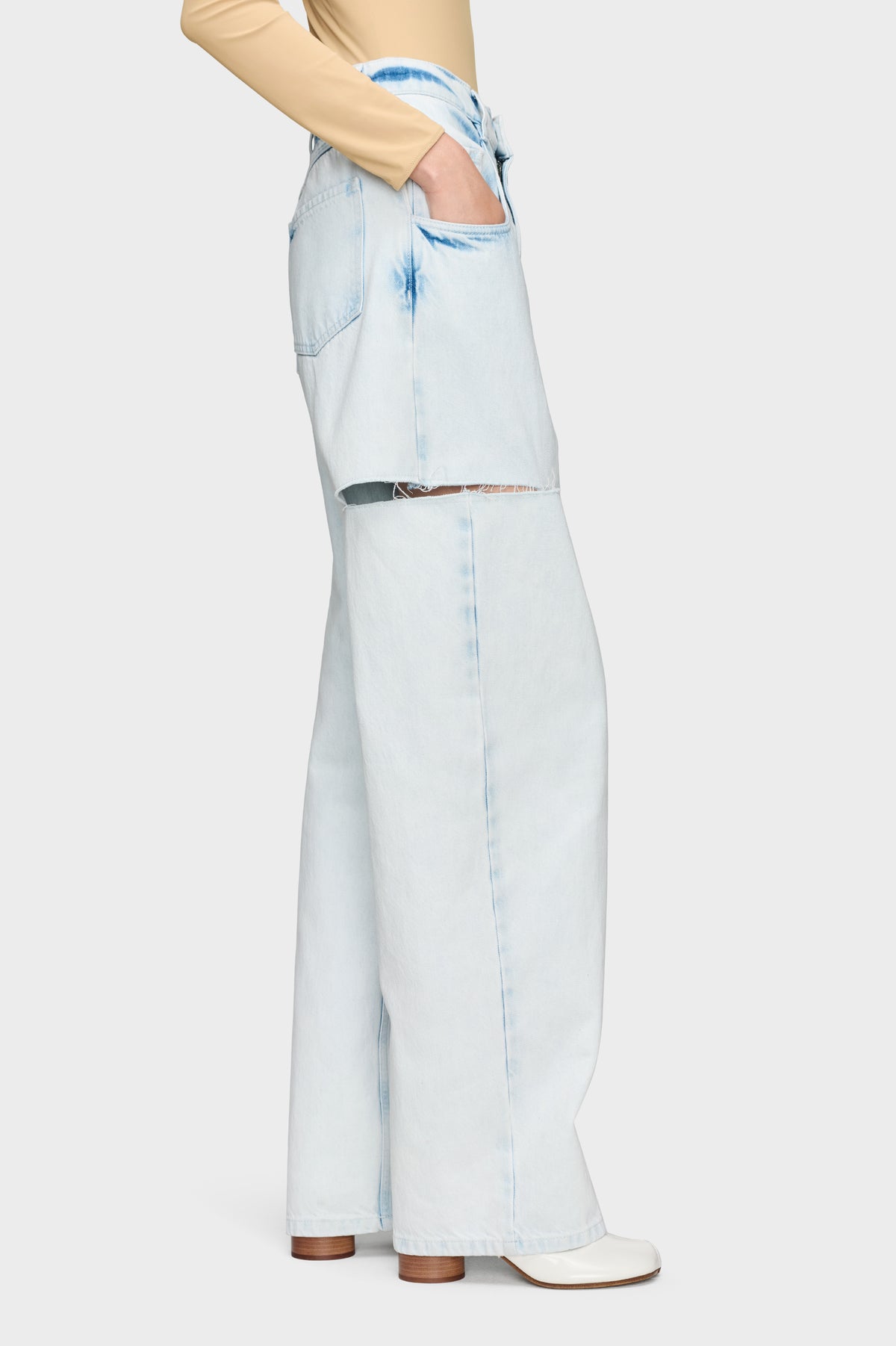 Bleached Cut-out Jeans