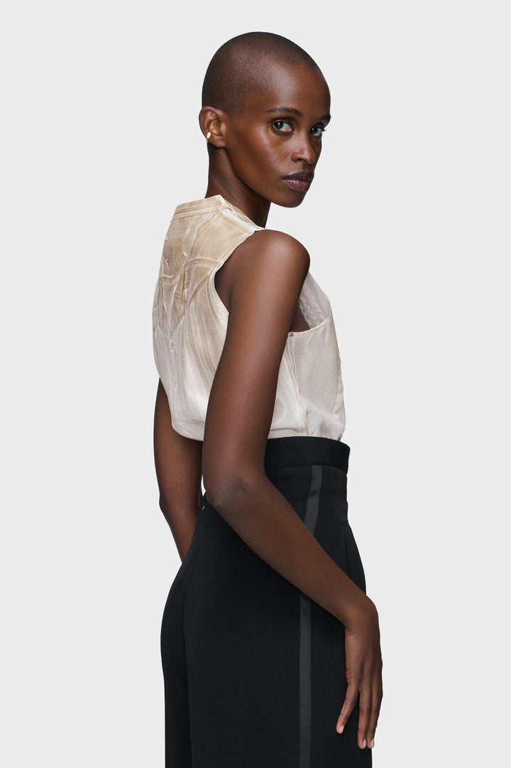 Foil-treated sleeveless shirt