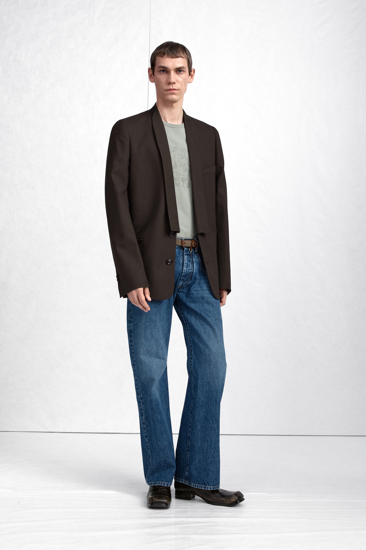 Minimal Collar Wool Blazer