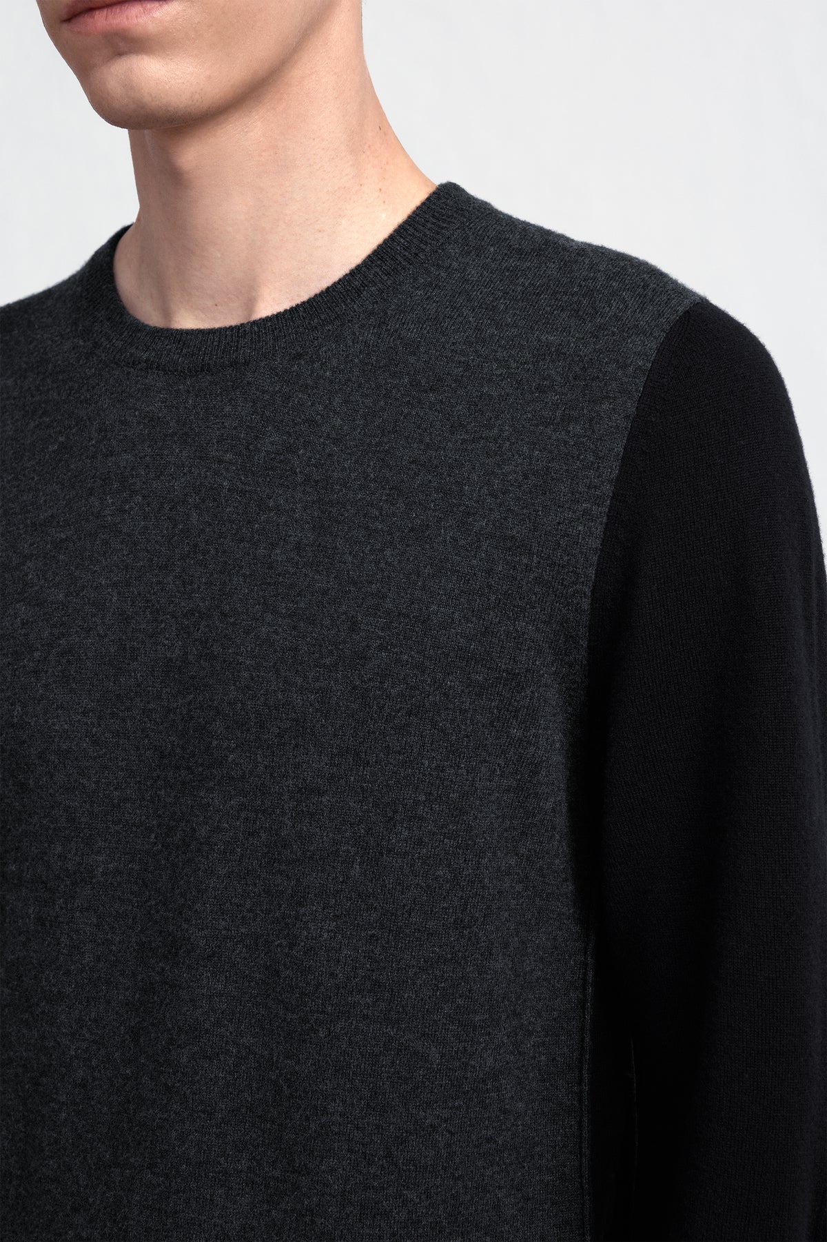 Two-Tone-Wool-Crewneck