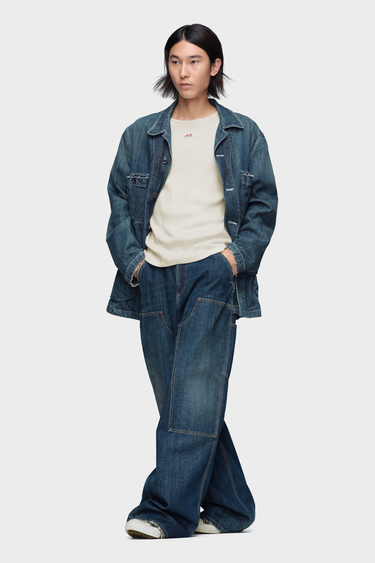 Wide-leg jeans