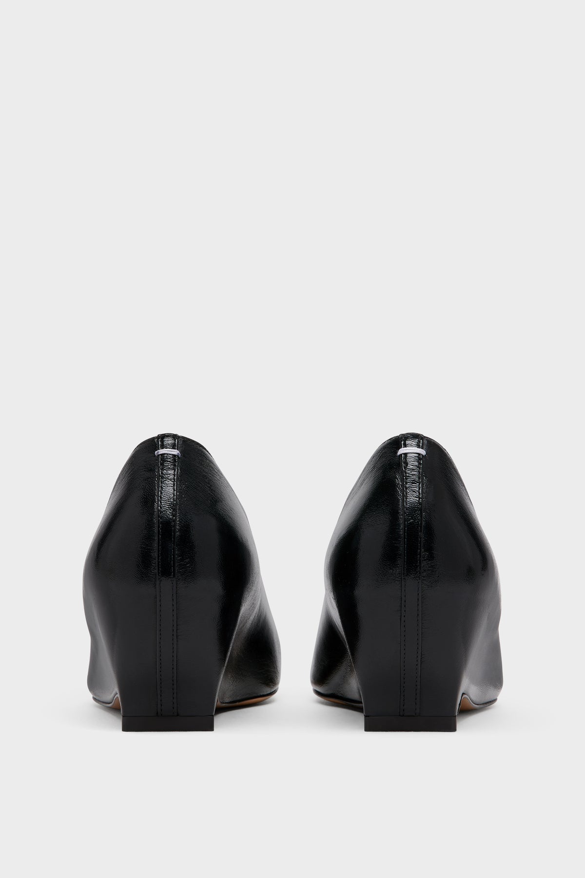 Heel-less Kitten-Pumps
