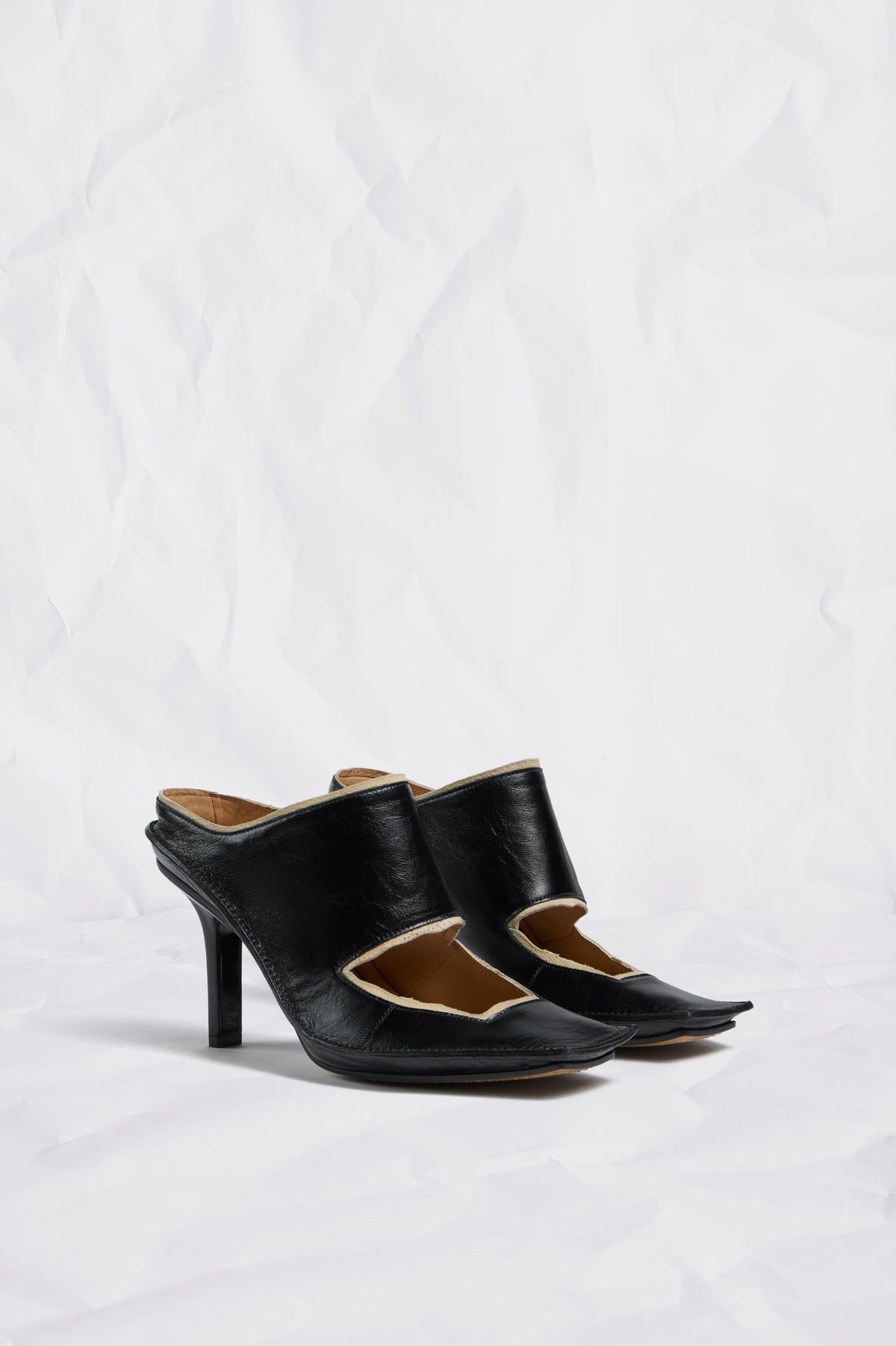 Level Cut-Out Mules
