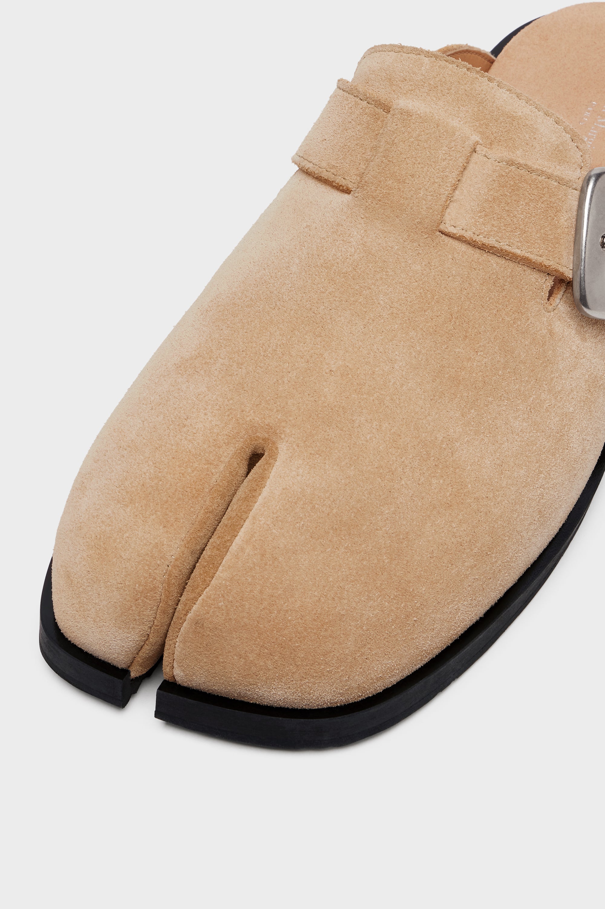 Designer Beige Tabi Daily Mule | Shop Online | Maison Margiela