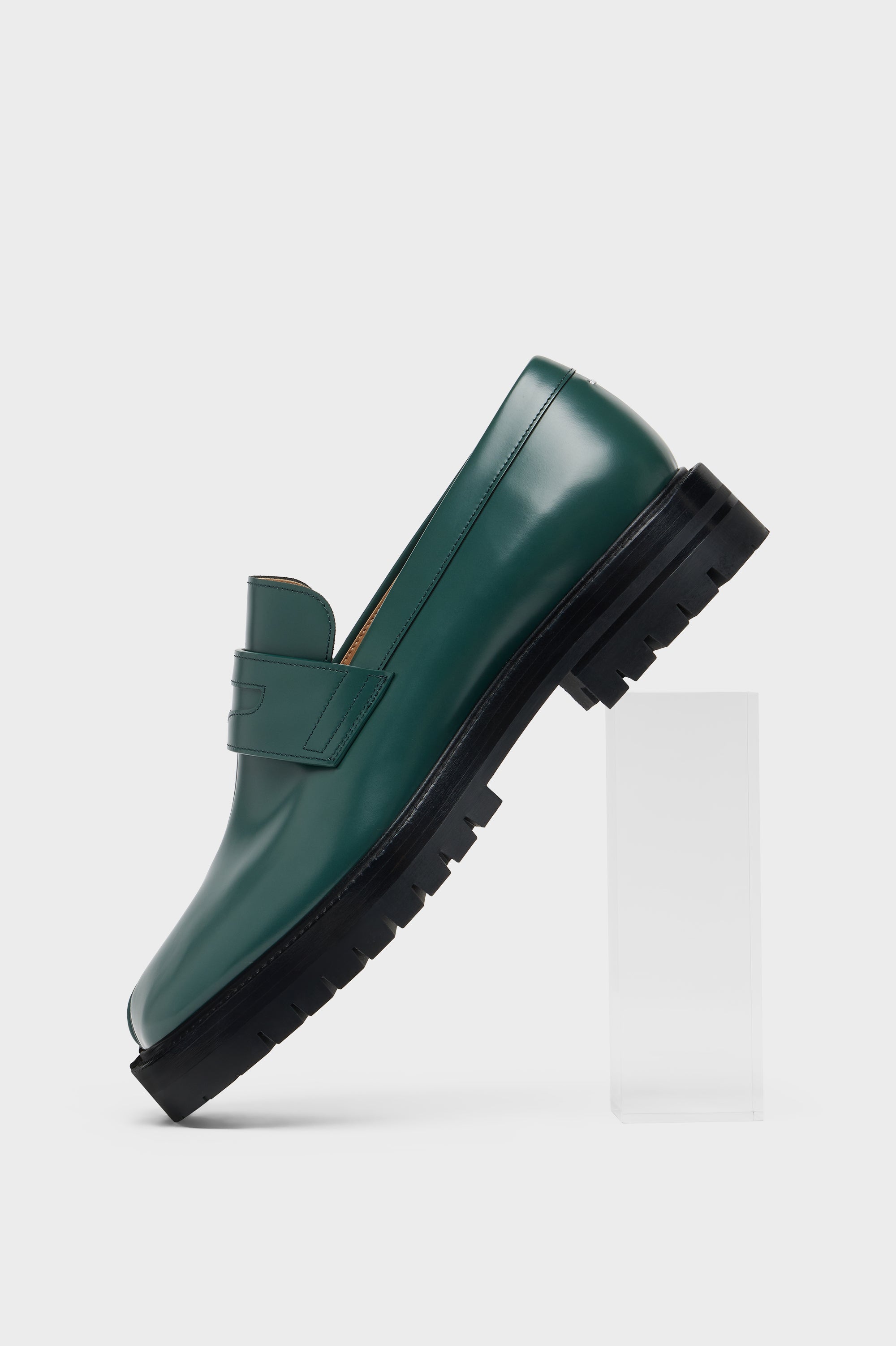 Designer Green Tabi loafers | Shop Online | Maison Margiela