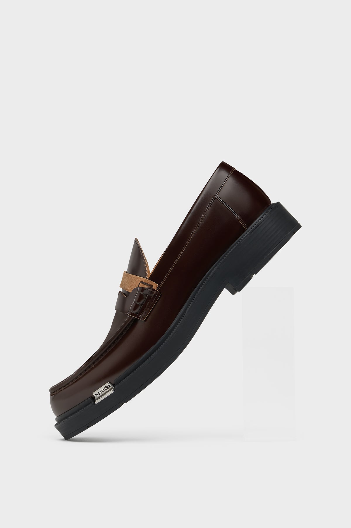 Décortiqué Loafer