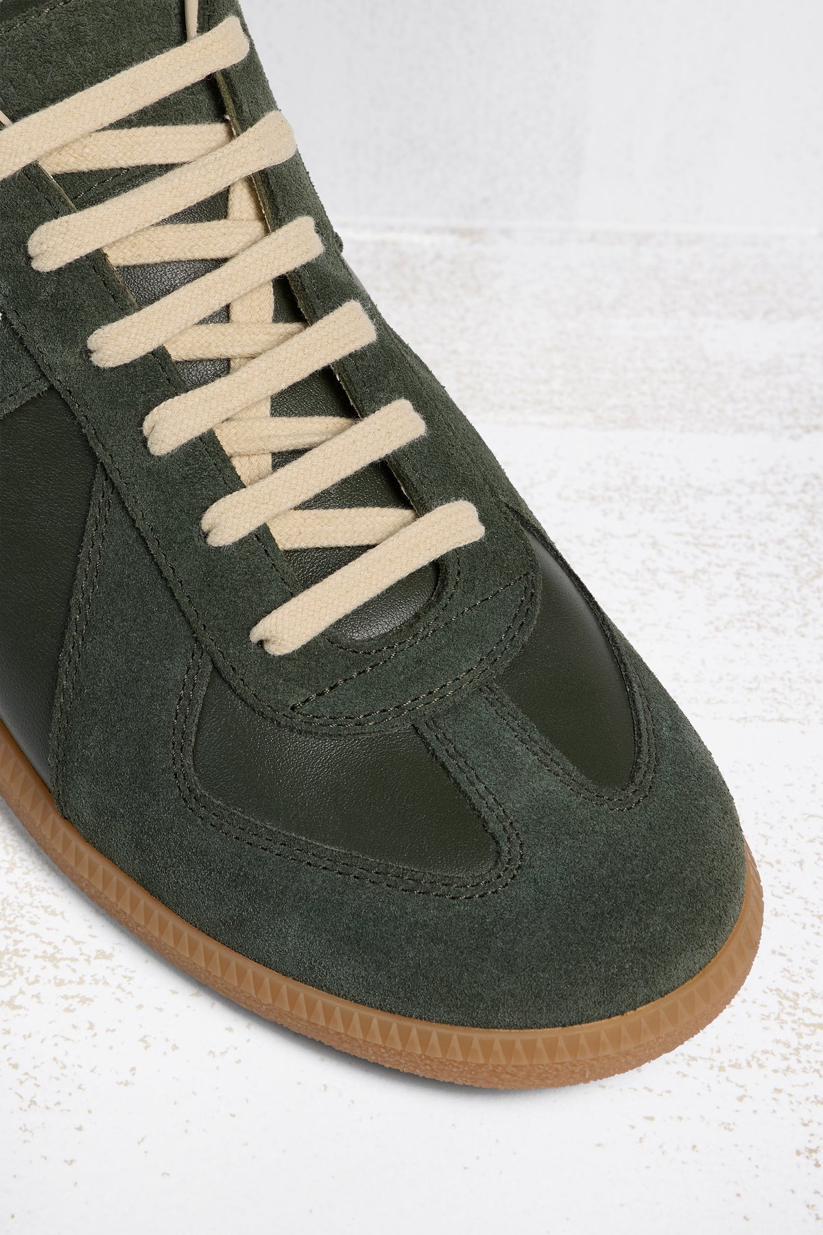 Replica-sneakers