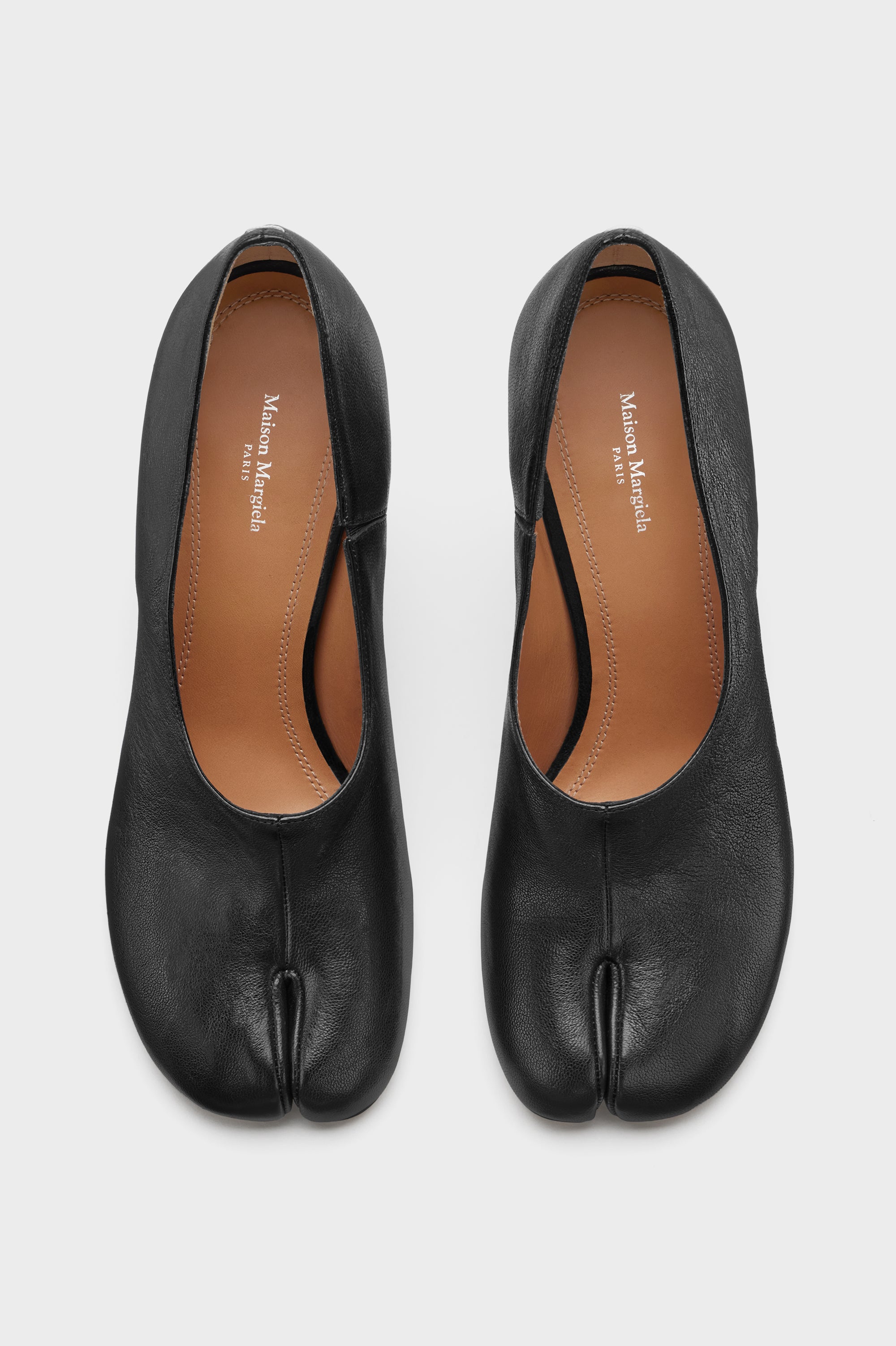 Designer Black Tabi décolleté pump | Shop Online | Maison Margiela