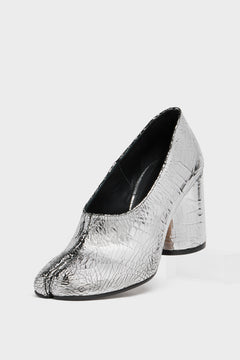 Tabi décolleté pump broken mirror
