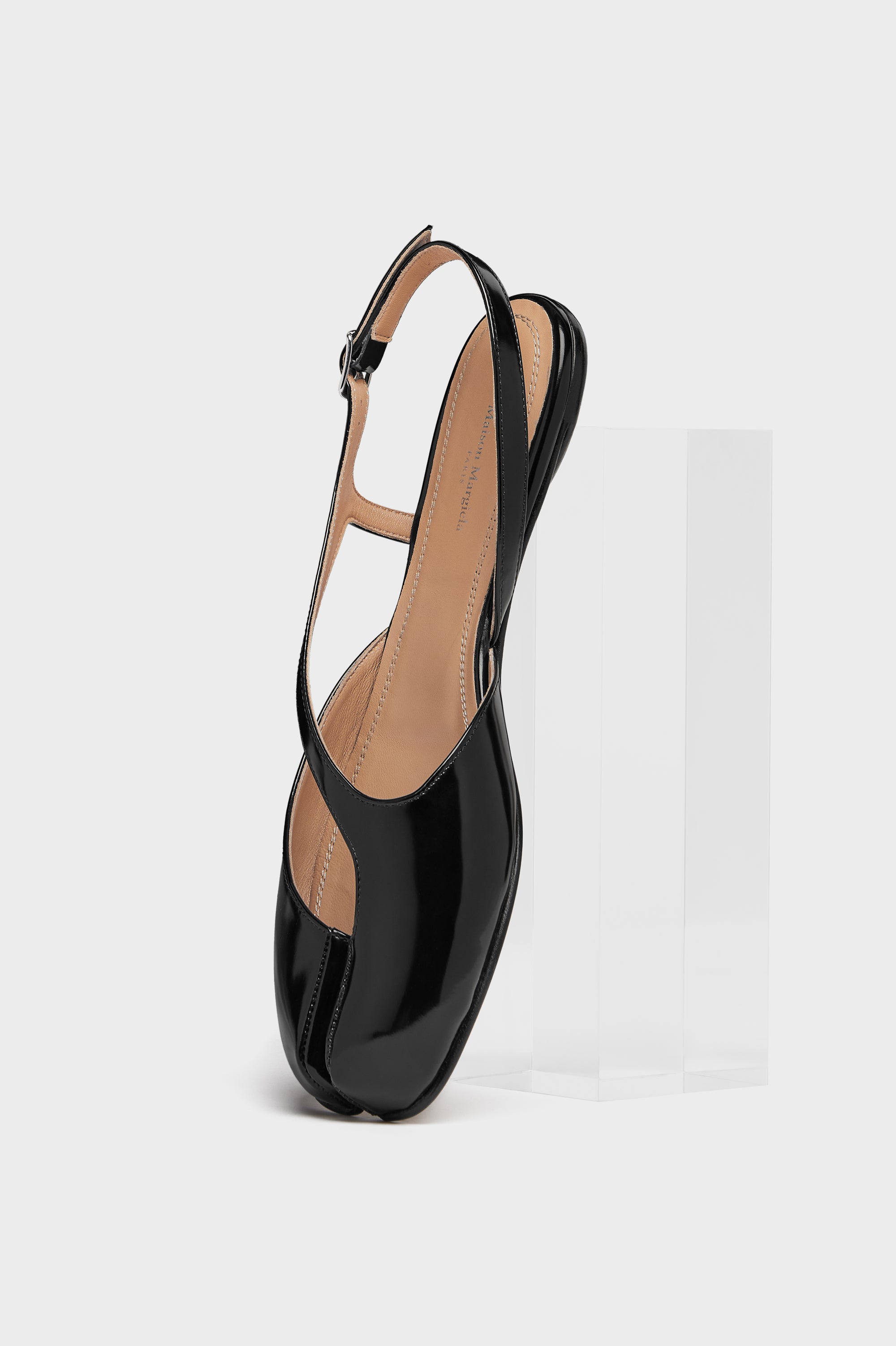 Designer Black Tabi Slingback Sandal | Shop Online | Maison Margiela