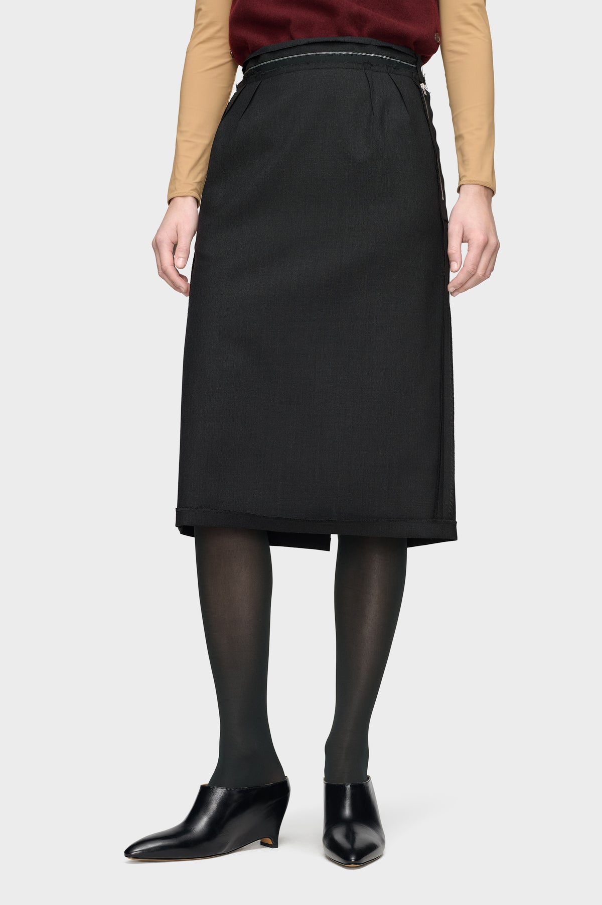 Heel-less Mule