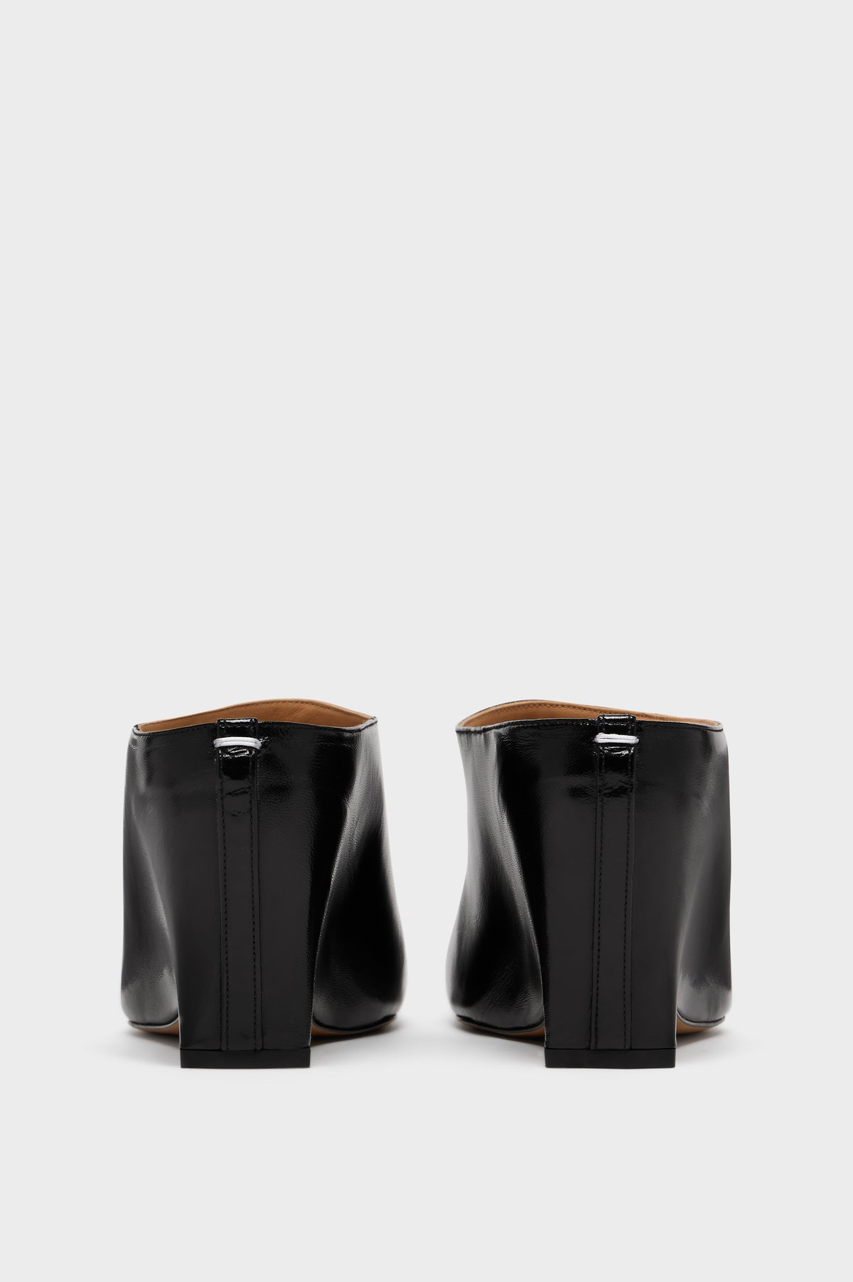 Heel-less Mule