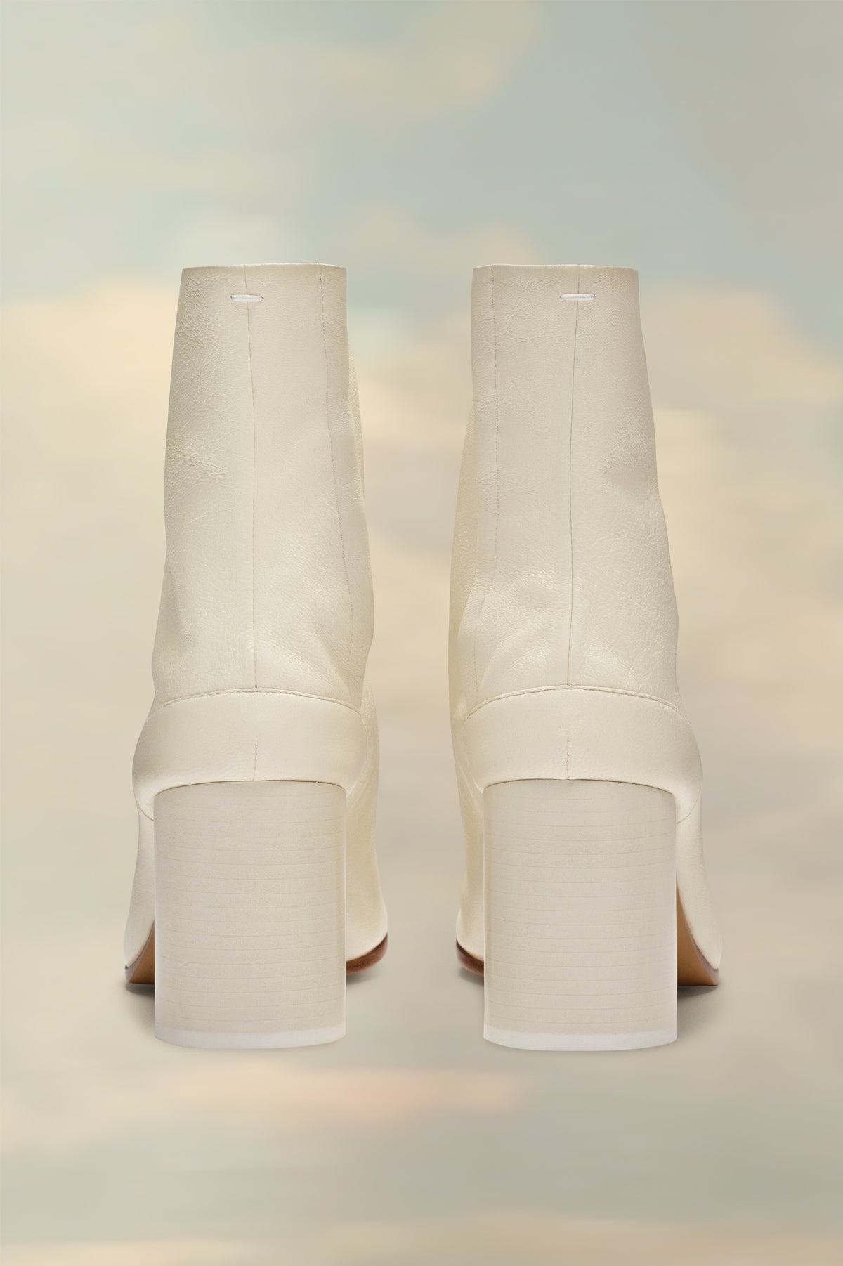 Tabi ankle boots