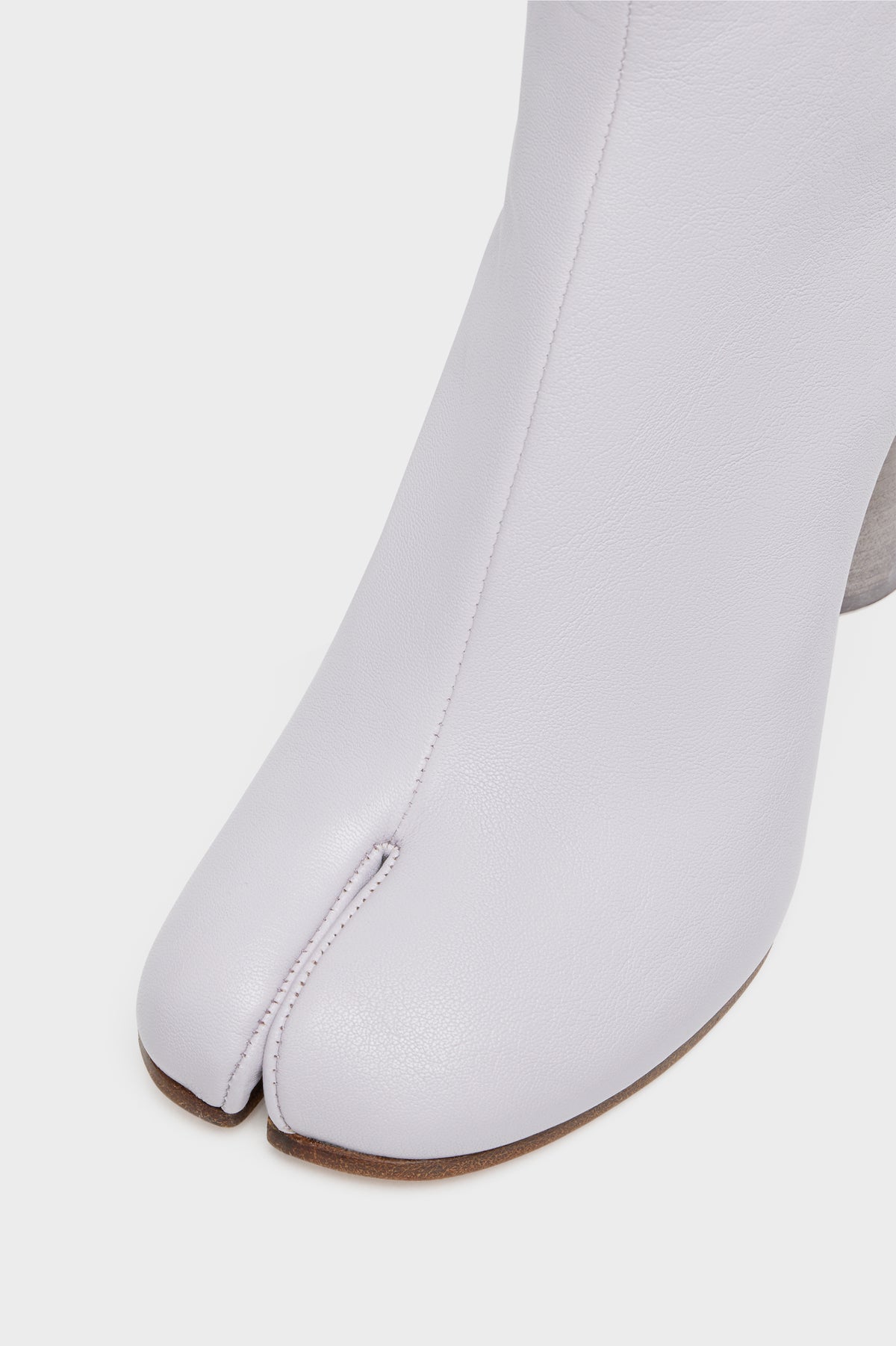 Tabi ankle boots