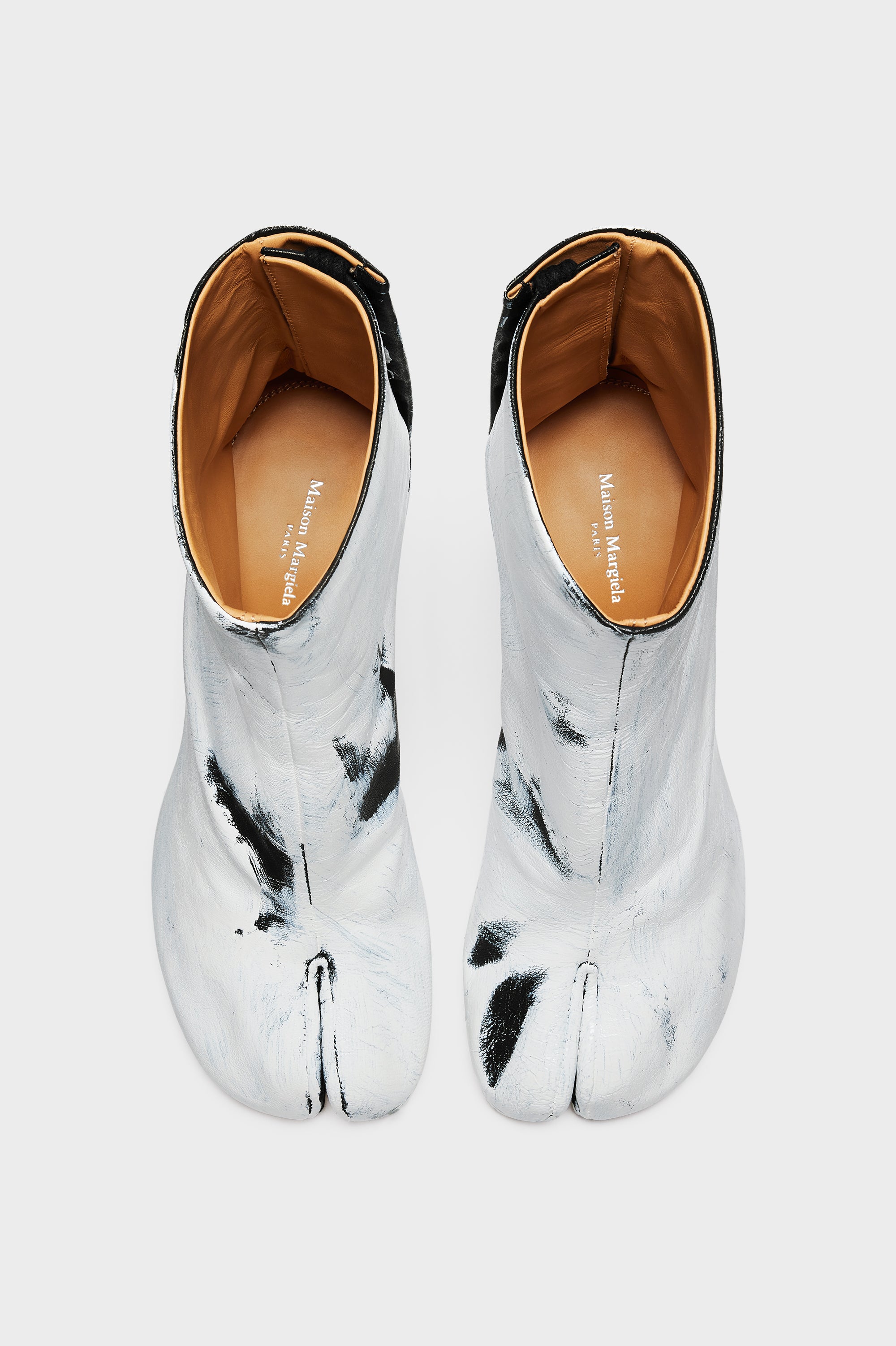 Designer Black and White Tabi Bianchetto Boots | Shop Online