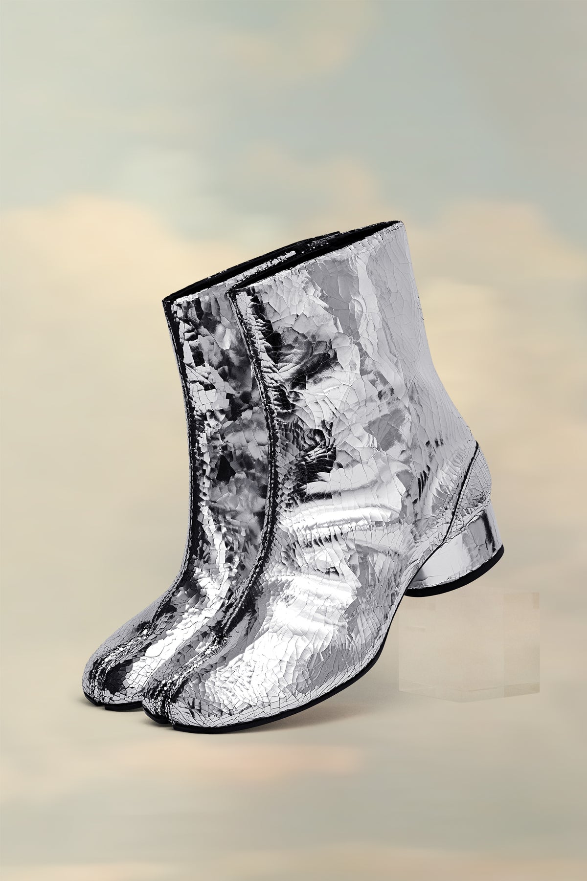 Tabi Mirror Boots