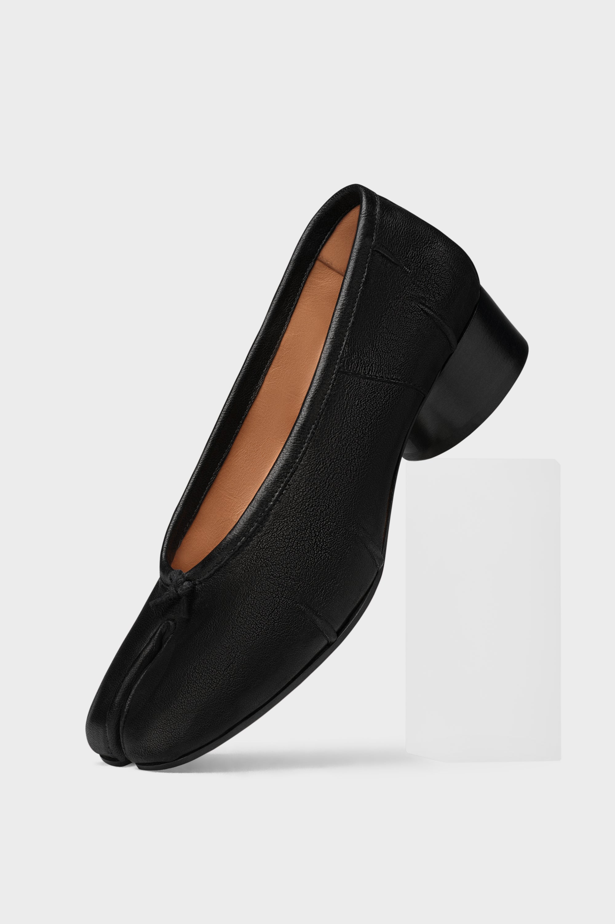 Designer Black Tabi new ballerina | Shop Online | Maison Margiela