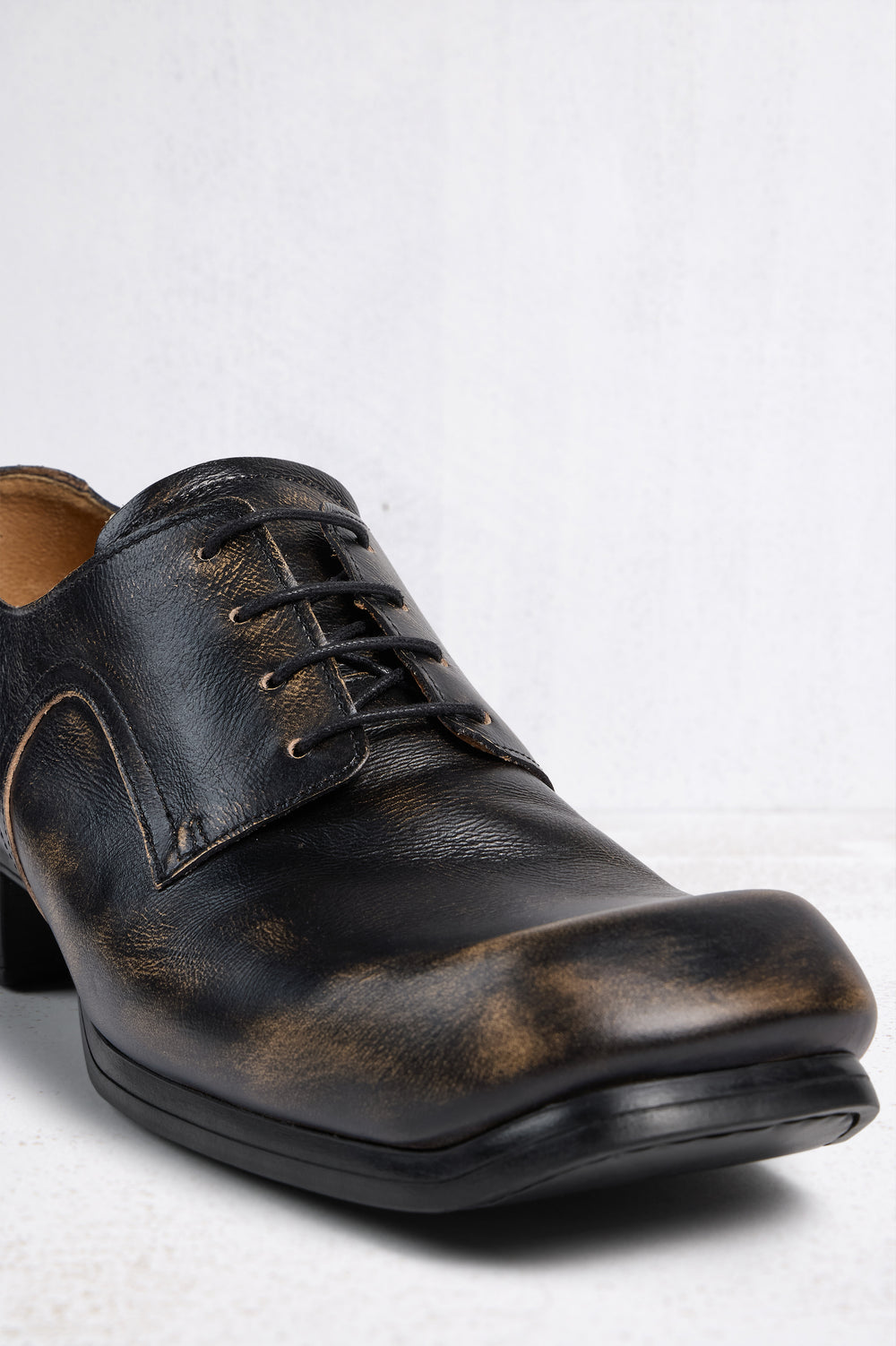 Maison Margiela فلات لِيس-أب مبيَض