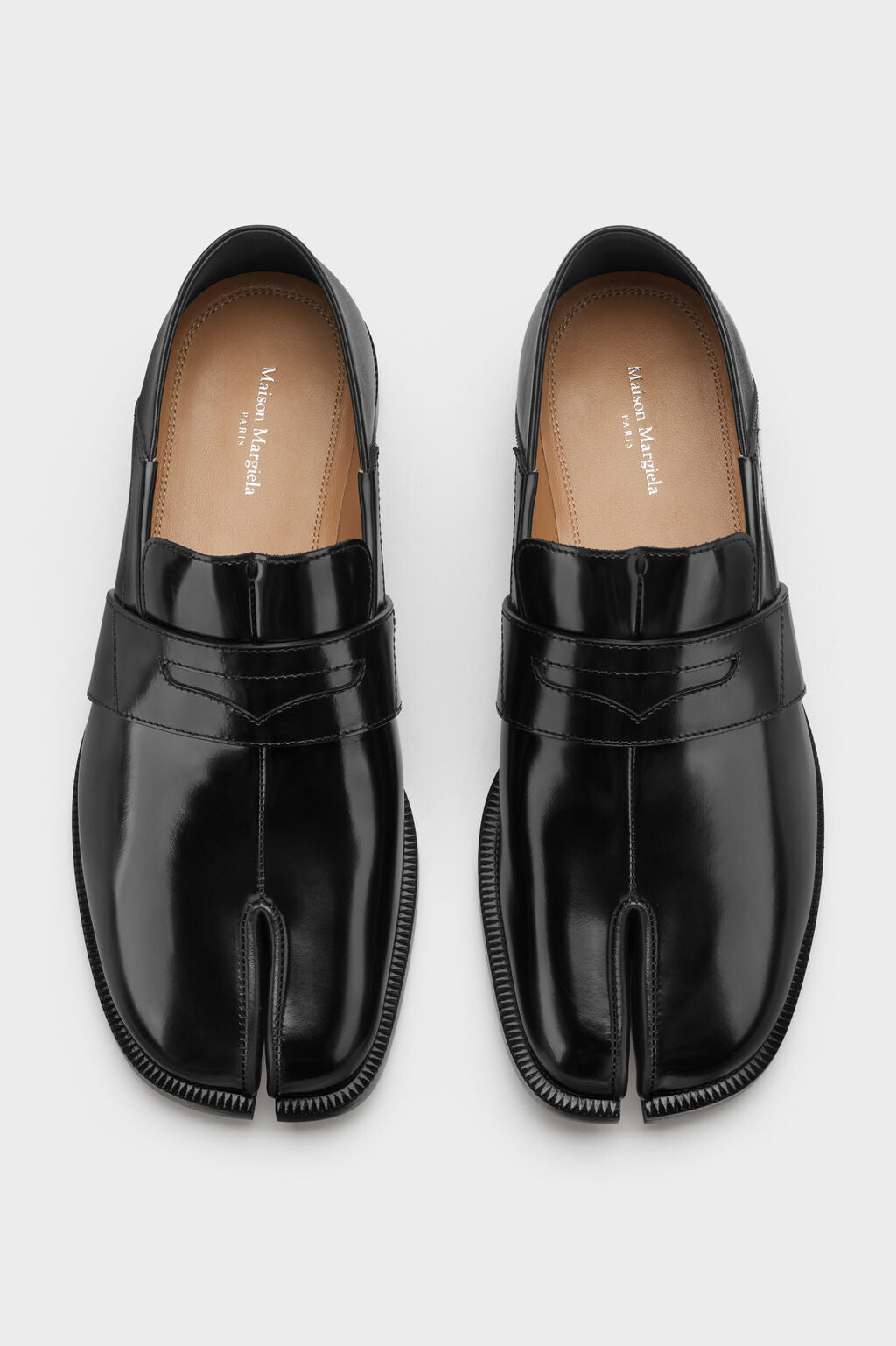 美品 Maison Margiela ☆2021SS tabiローファー Designer Black Tabi loafers | Shop Online | Maison Margiela