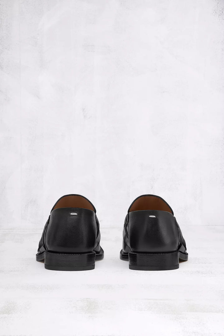 Tabi loafers