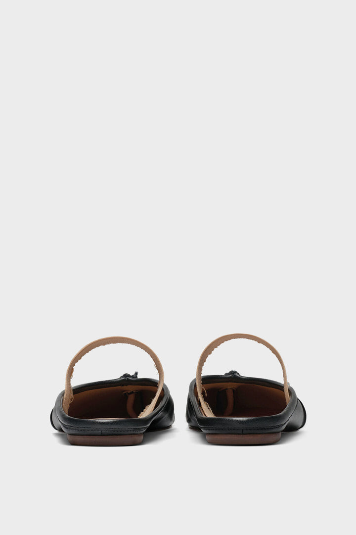 Tabi elastic band mule