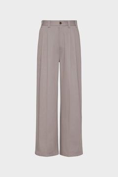 Oversized trousers