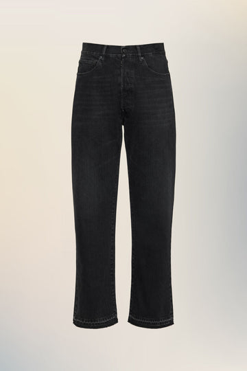 Straight-leg jeans
