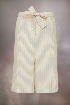 Stripe tie shorts