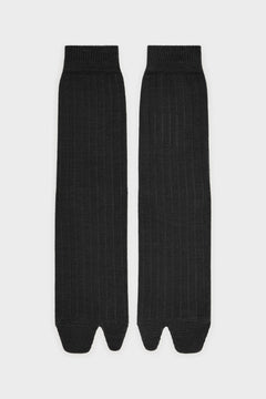 Tabi socks