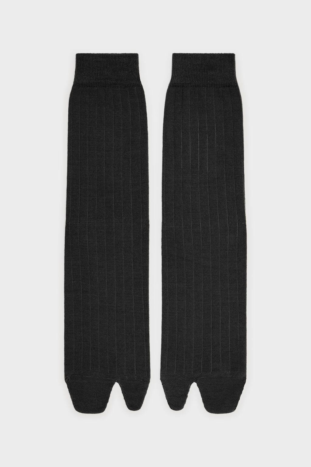 Tabi socks