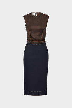 Sleeveless dress