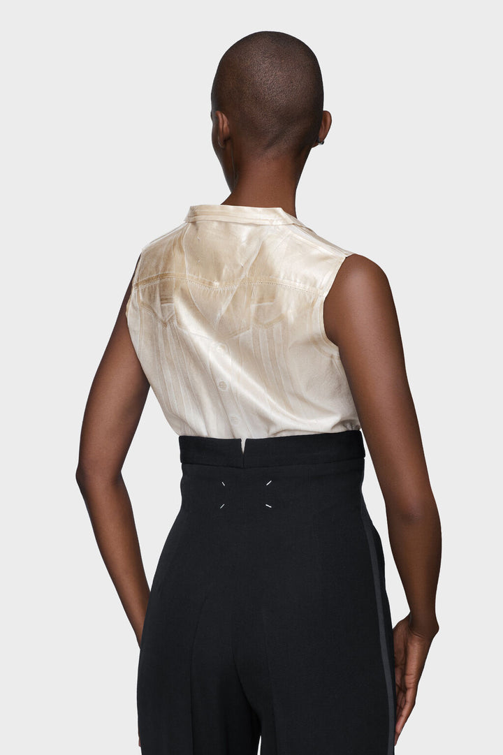 Foil-treated sleeveless shirt