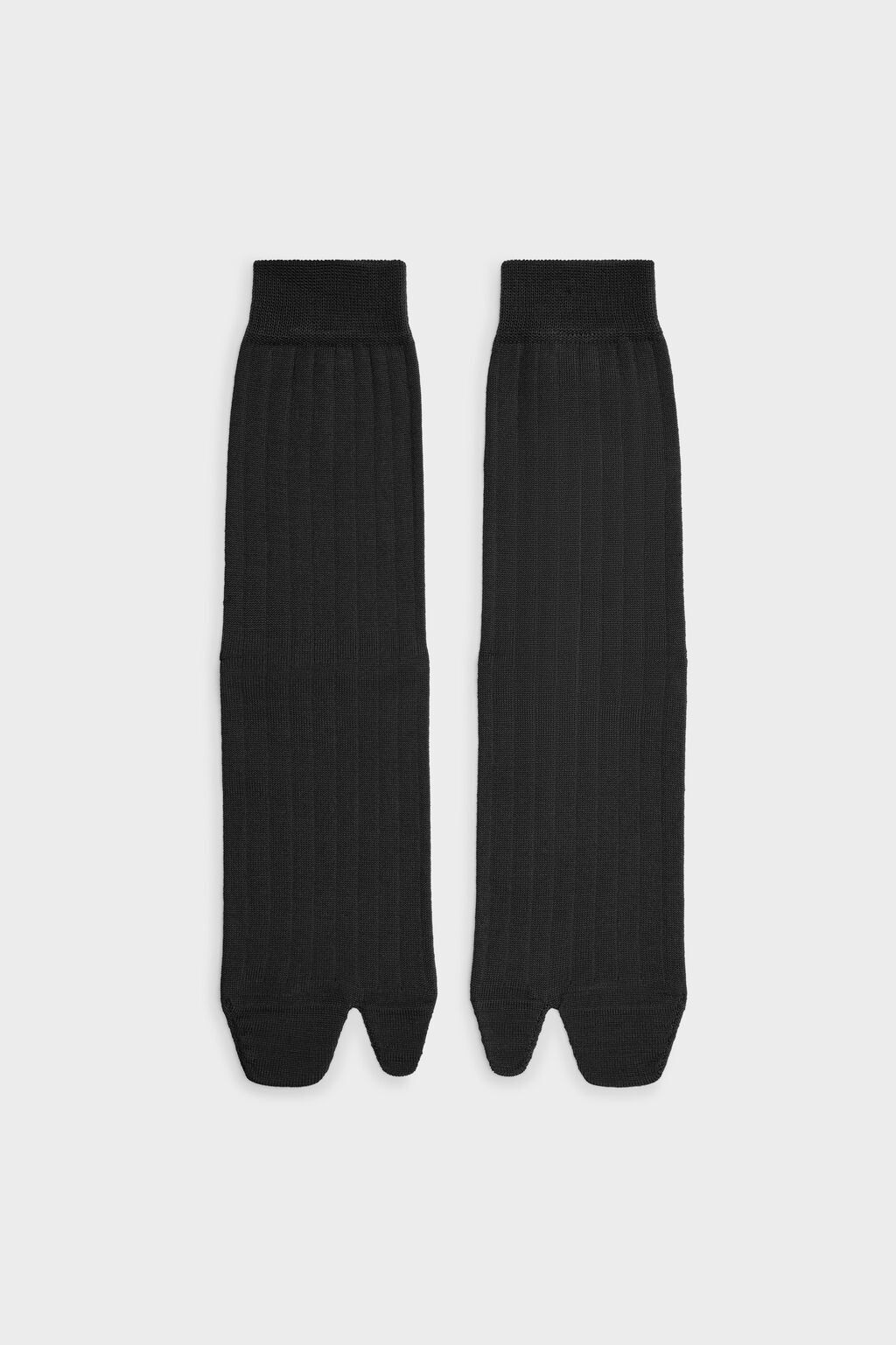 Tabi socks