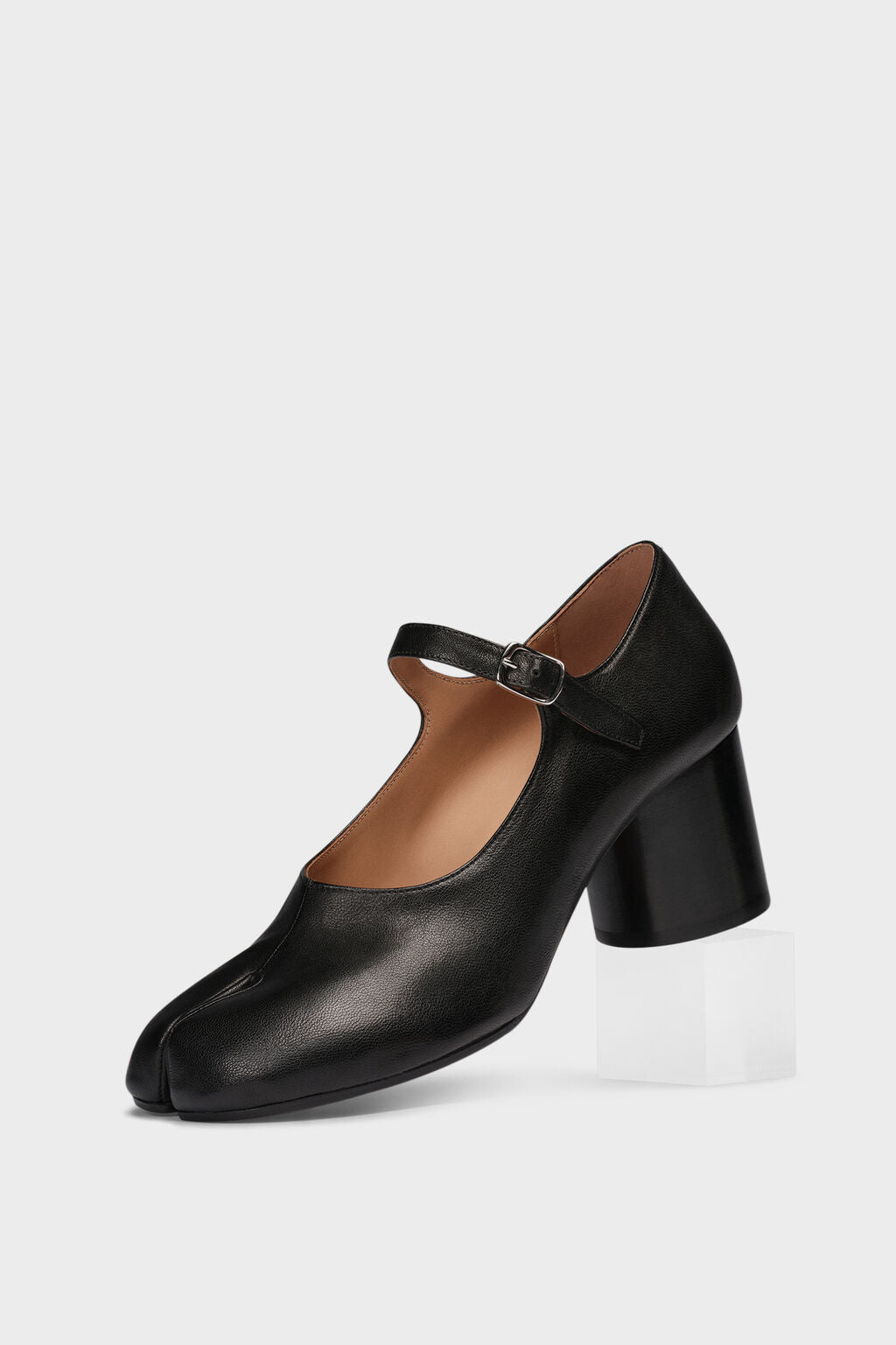 Designer Black Tabi Mary-Janes | Shop Online | Maison Margiela